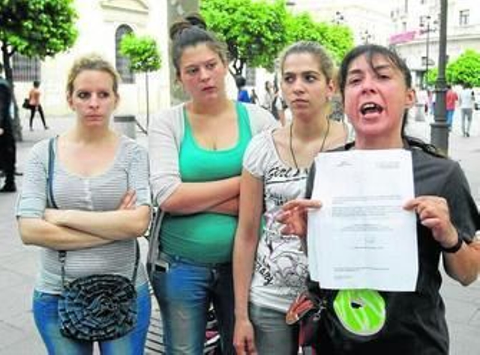 Mary (27 años), Irene (20), Rocío (24) y Teresa (38) ocupan la Corrala Esperanza tras salir de Nuevo Amate.