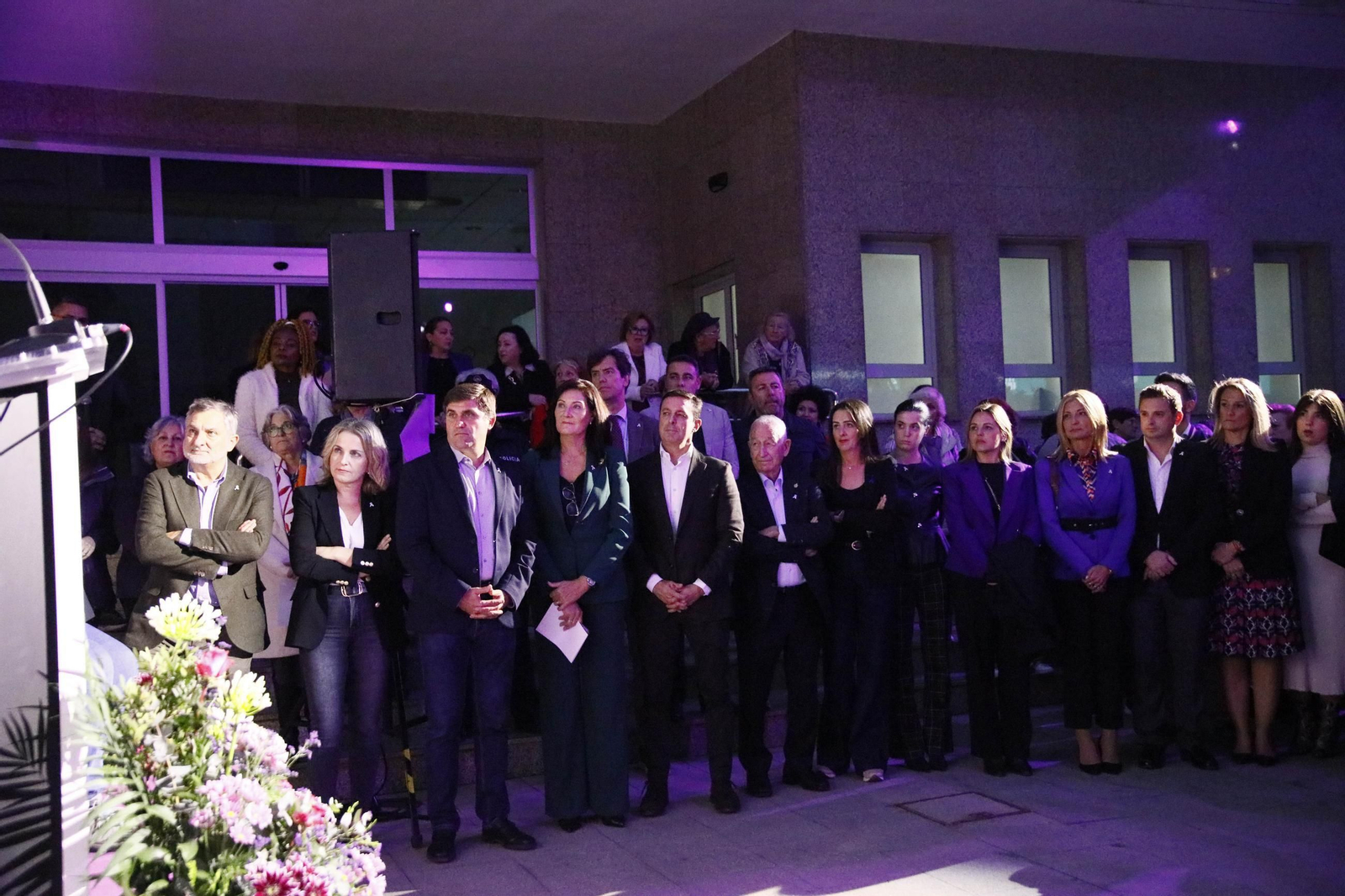 Manifestación por el 25 N en Roquetas de Mar
