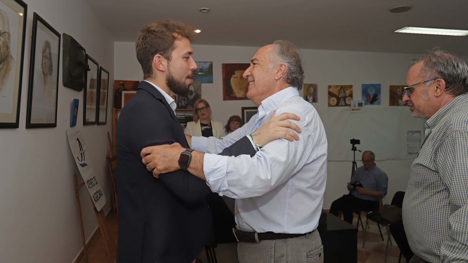 Fotos de la entrega del XIII Premio José Luis Tobalina a Juan José  Téllez
