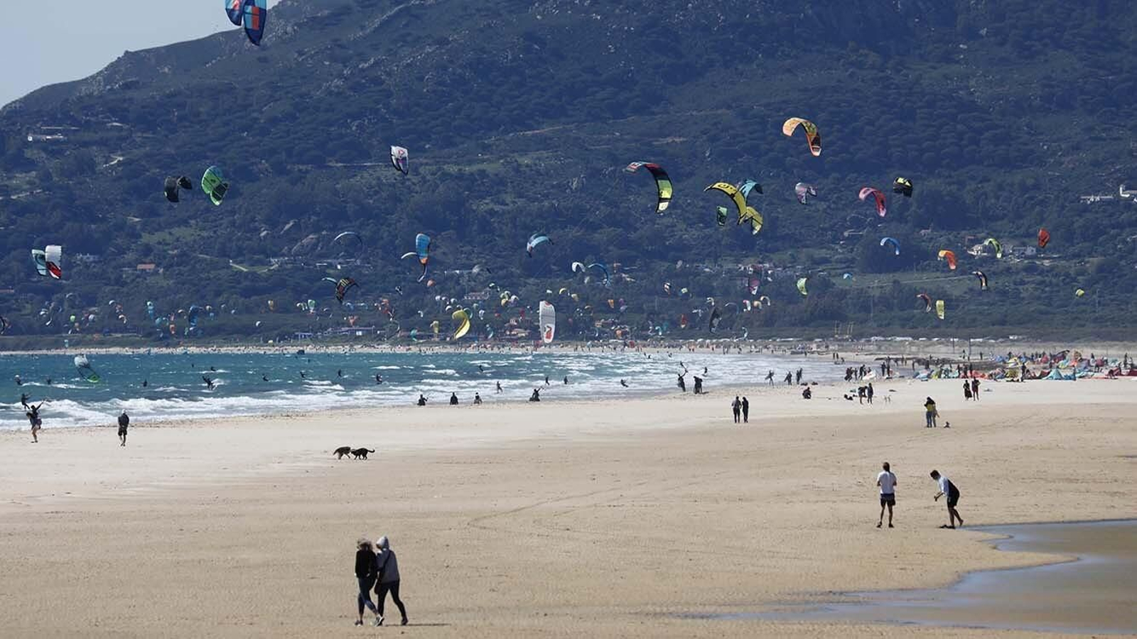 Las fotos de Tarifa y Sotogrande, en su primer fin de semana sin cierre perimetral por provincias