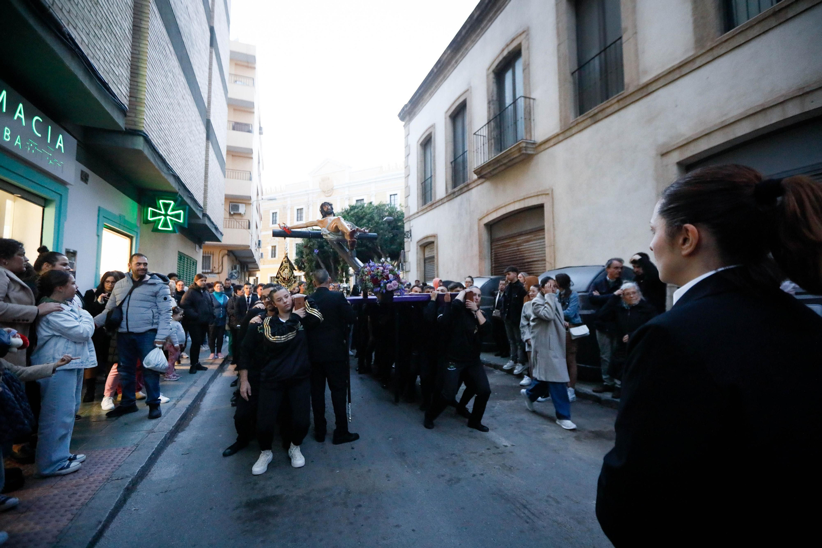 La procesión del Calvario, en imágenes