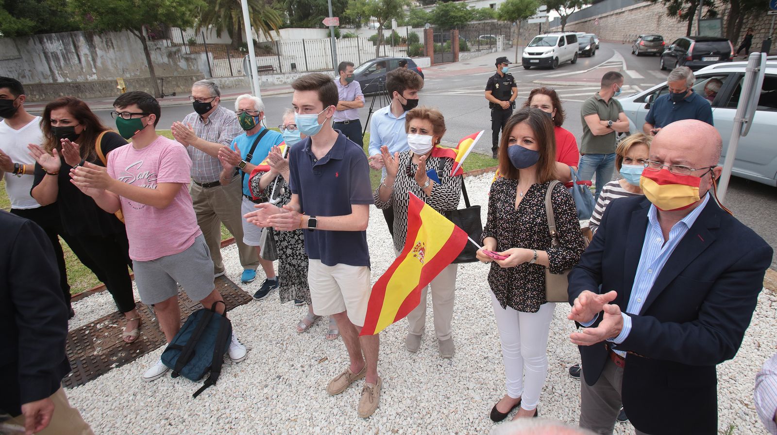 Ortega Smith asiste al homenaje de Vox al guardia civil Agustín Cárdenas en Jerez