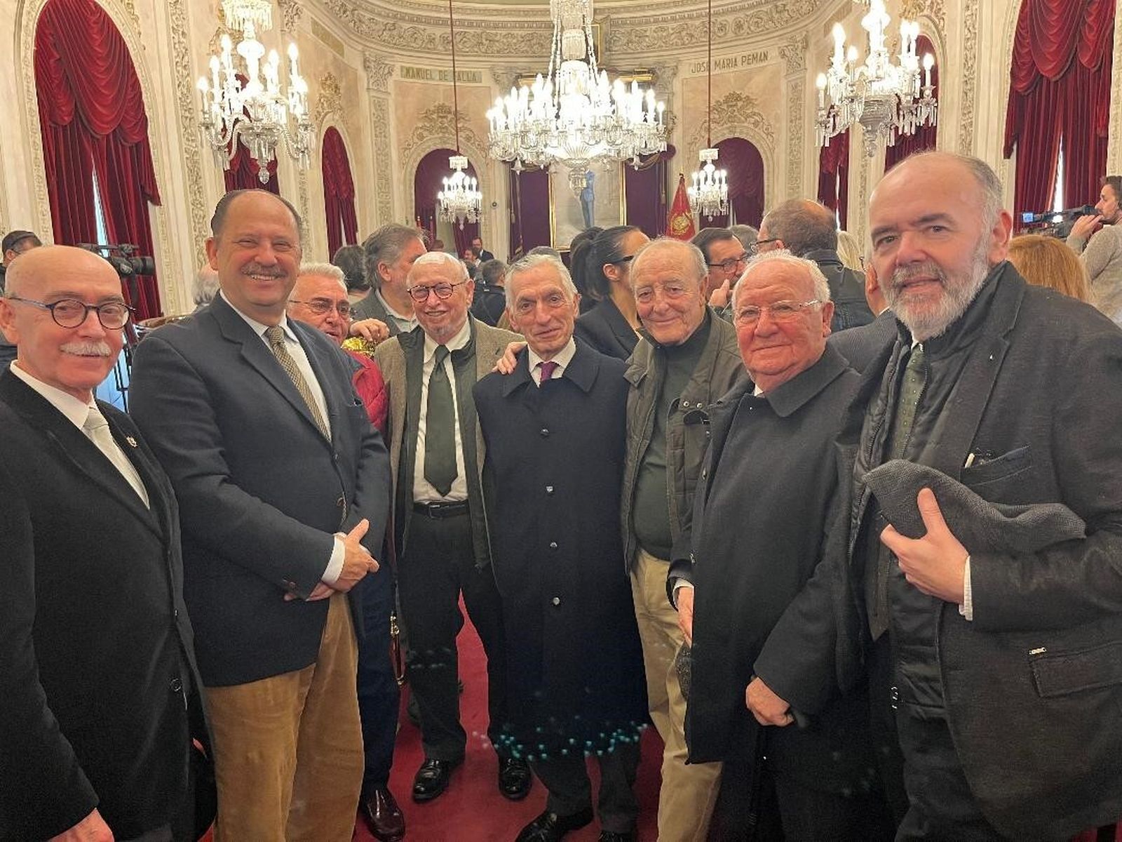 Francisco Vivas, Emilio de la Cruz, Carlos Mariscal, Enrique García-Agulló, Miguel Medina, Hipolito García, Fernando Lepiani y Manuel Pérez Fabra.