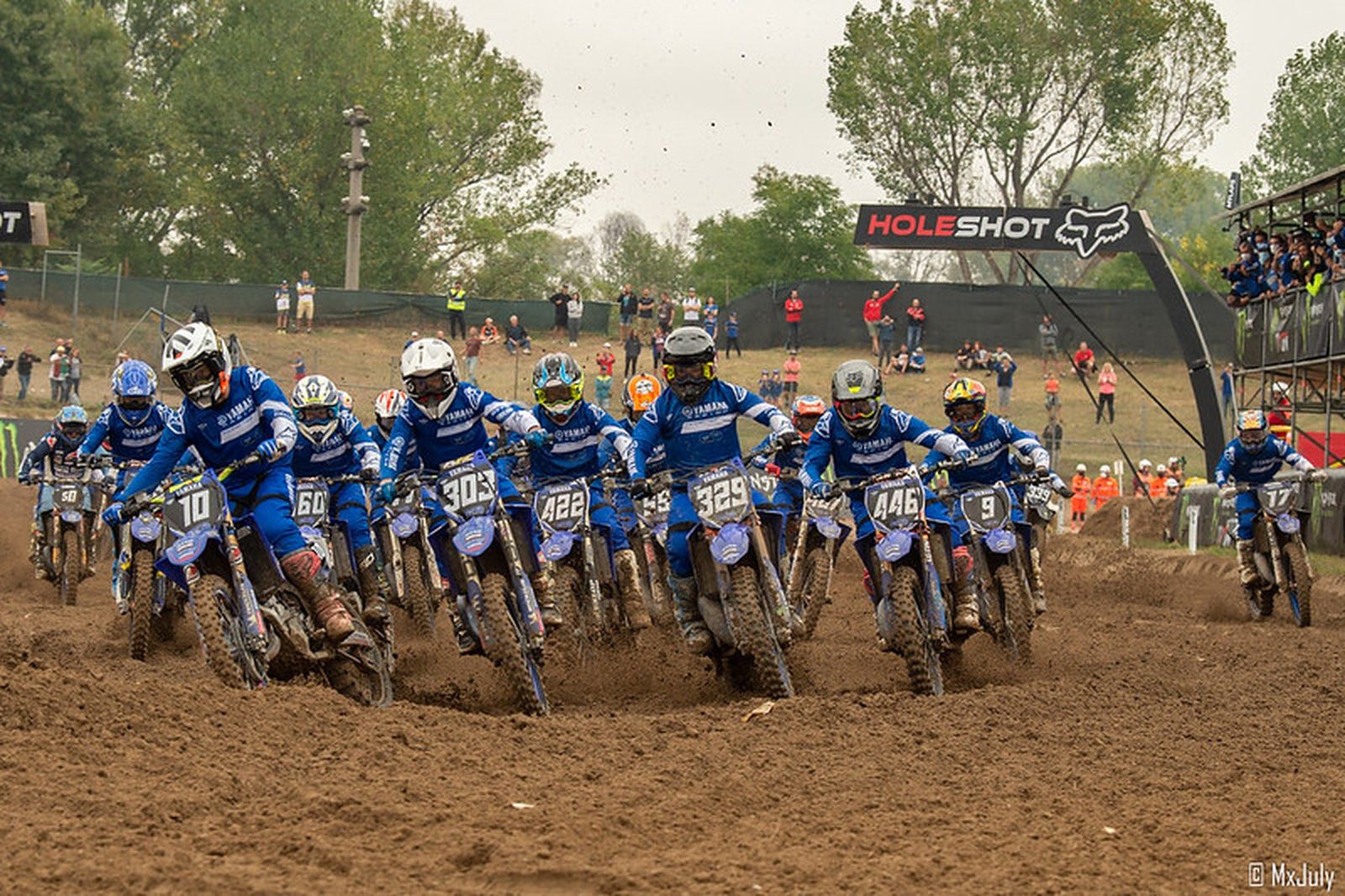 Salvador Pérez, del Team Yamaha E. Castro, brillante en la YZ bLU cRU