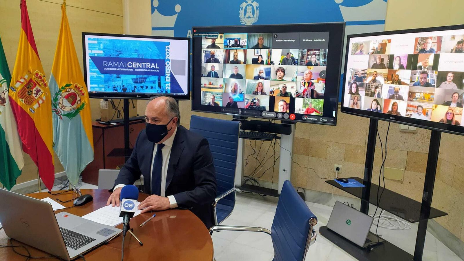 José Ignacio Landaluce, alcalde de Algeciras, durante la sesión constitutiva de Ramal Central.