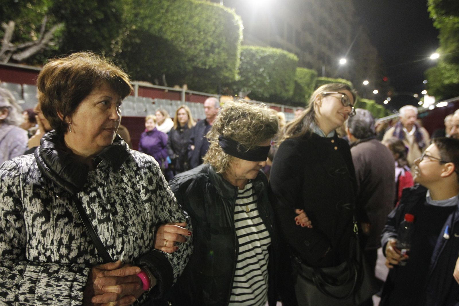 Imágenes Via Crucis Santo Cristo de la Escucha. Semana Santa Almería 2019