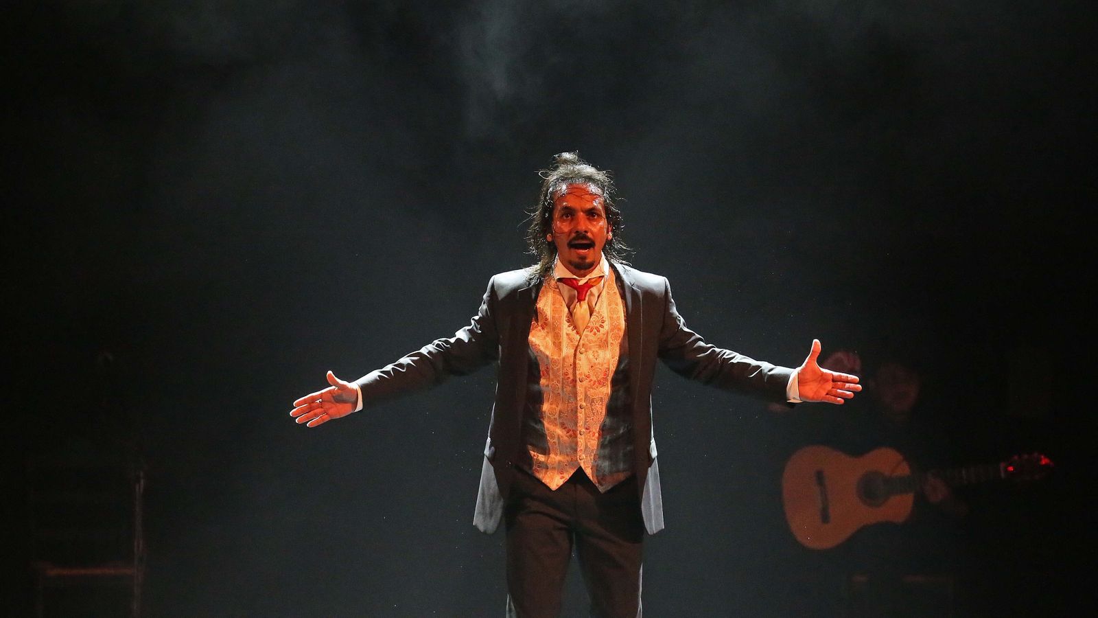 Farruquito cierra la Bienal