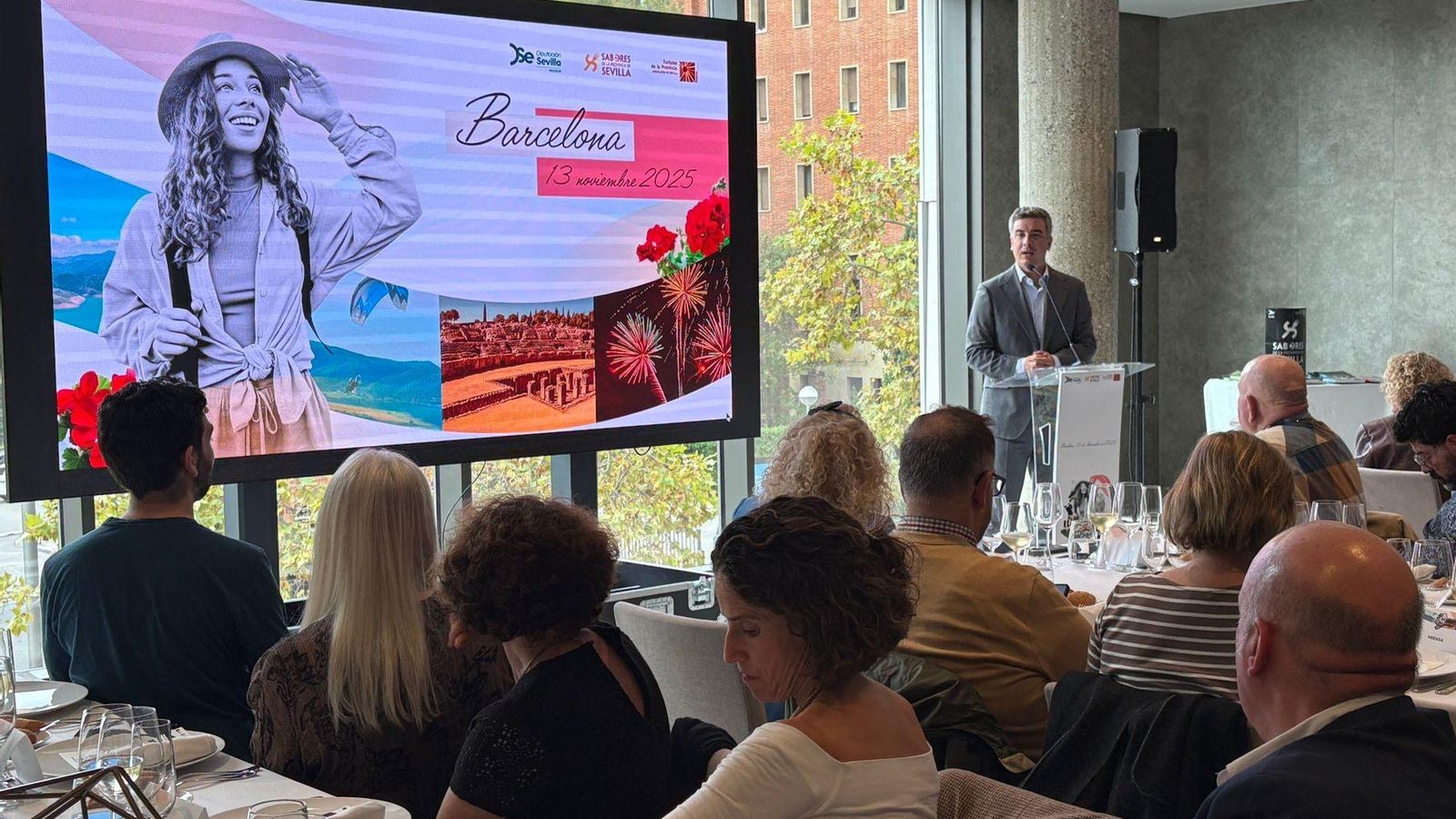 Presentación del destino a decisores turísticos.