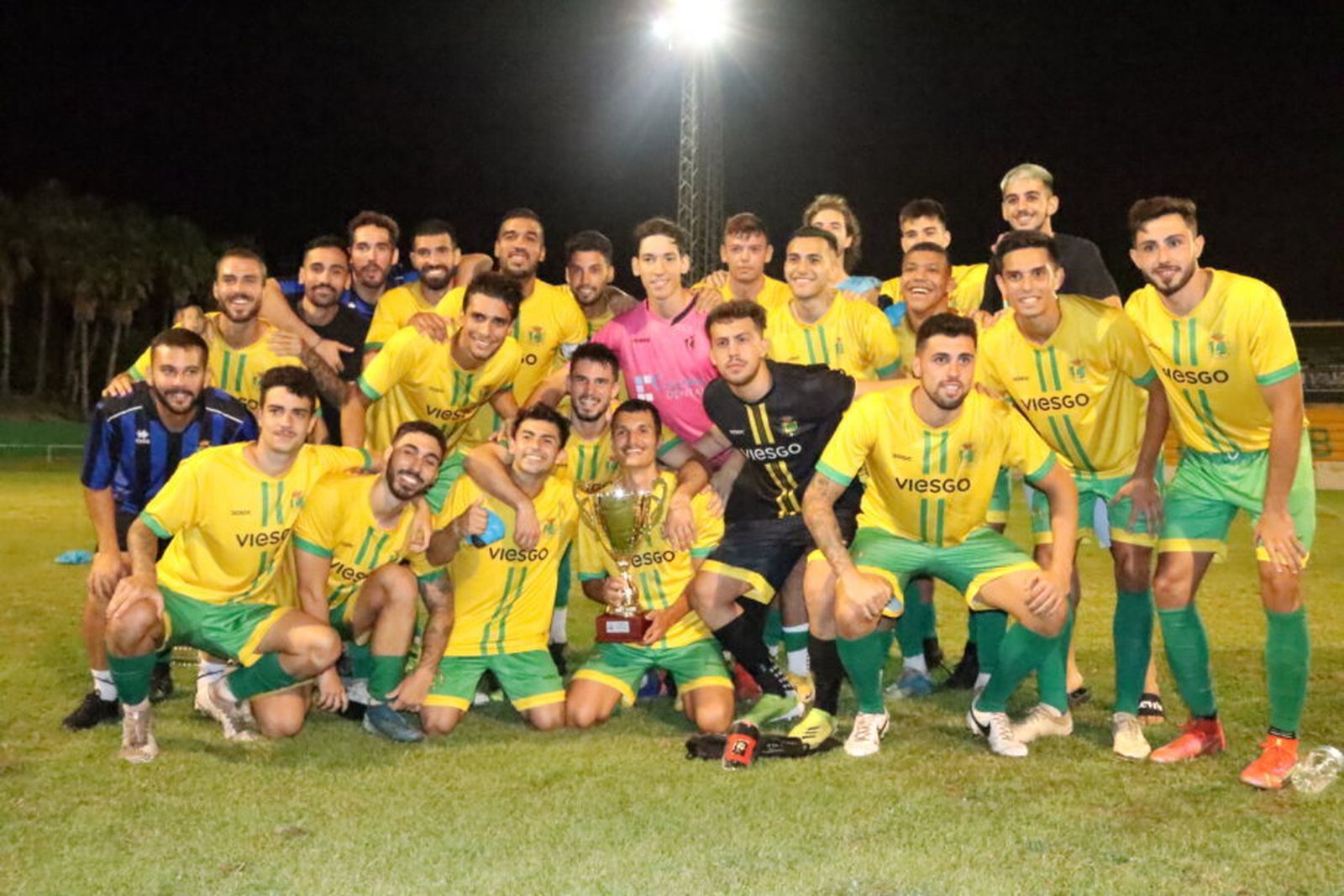 La UD Los Barrios se presentará en el Estadio Pedro Garrido con una plantilla completamente nueva.