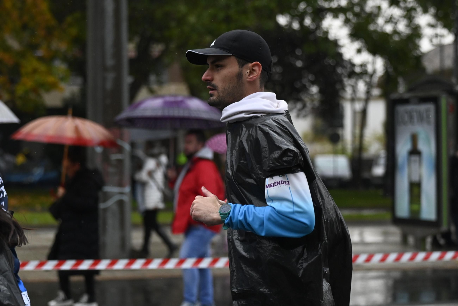 Las mejores fotos de la espectacular salida de la Media Maratón de Córdoba 2025