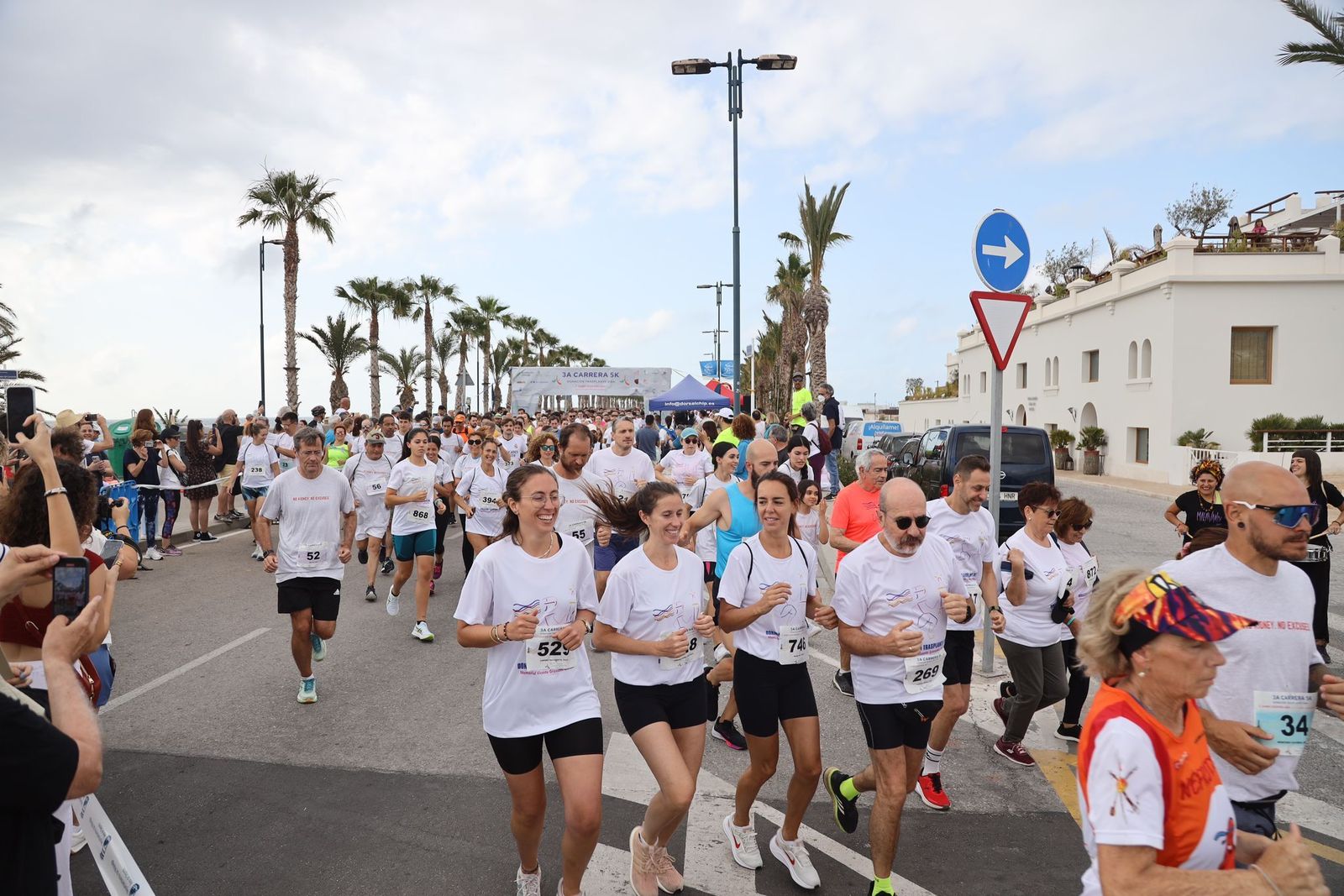 Las fotos de la 3ª carrera solidaria Memorial Vicente Granados en Málaga