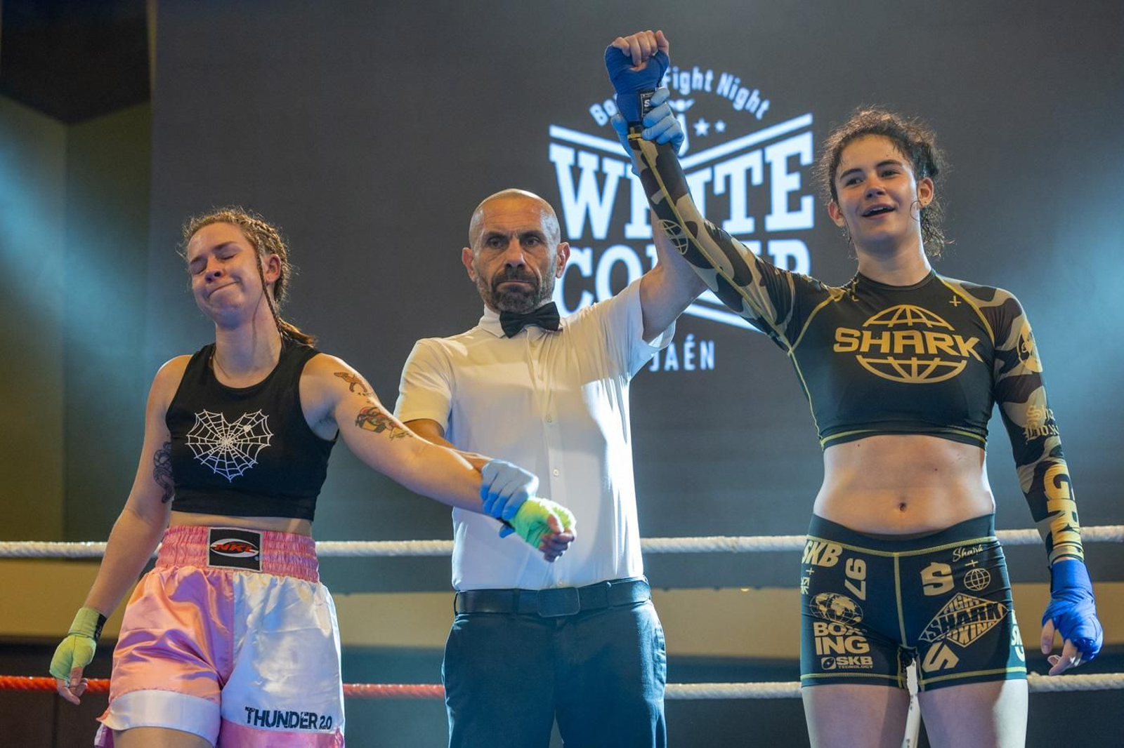 El boxeo solidario de la VI velada White Collar Boxing cautiva al público de Jaén