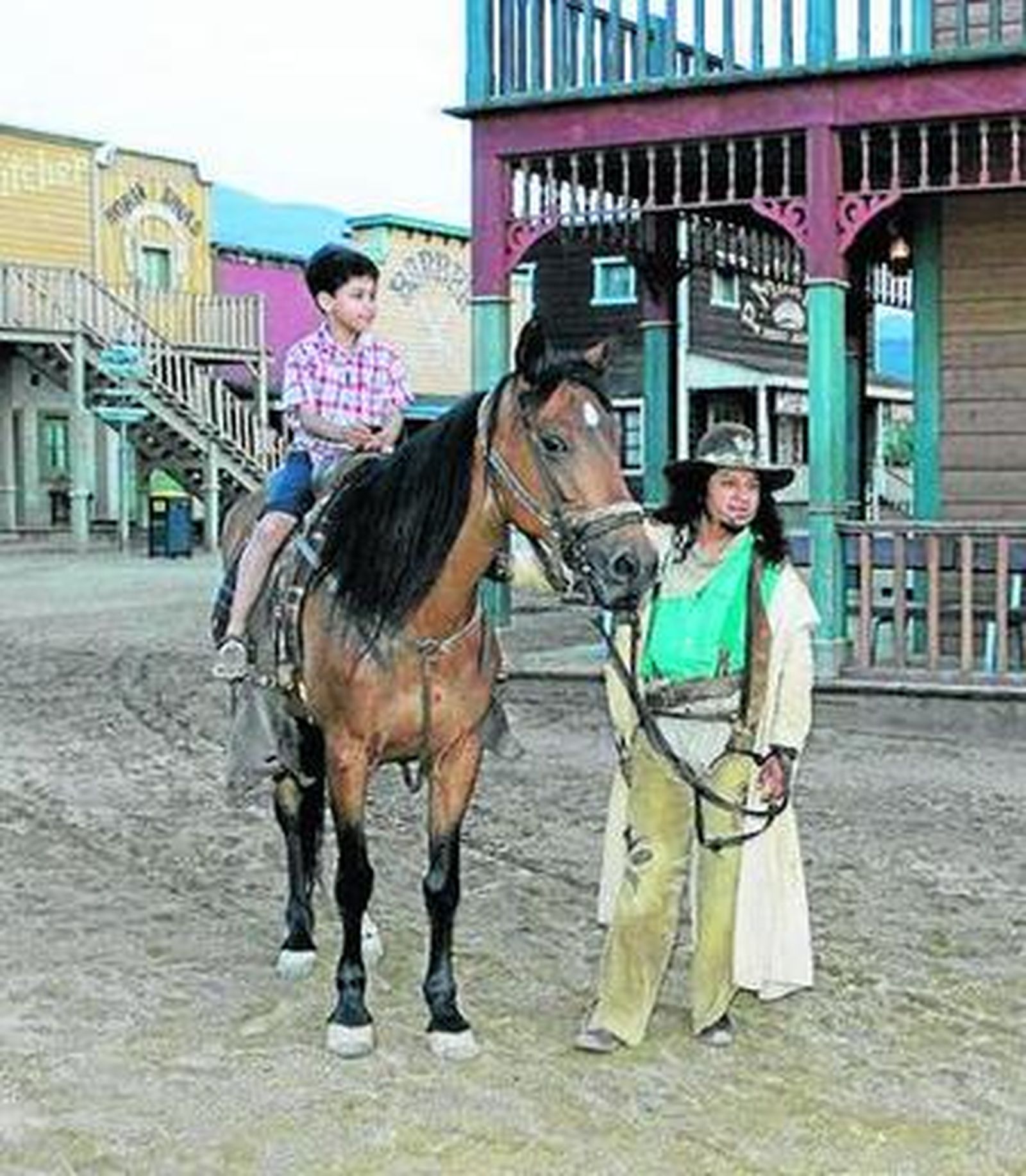 Los cinco grandes desiertos del mundo, unidos en el Oasys