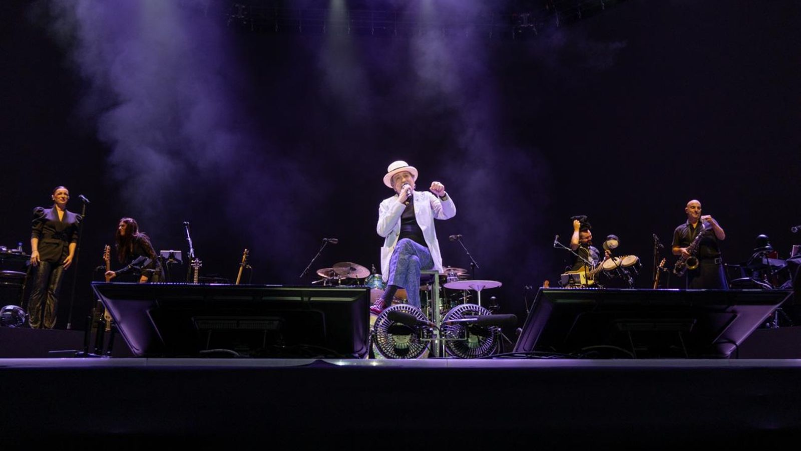 Concierto de Joaquín Sabina en su gira de despedida "Hola y Adiós"