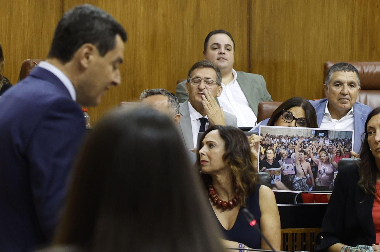 Un momento del debate del jueves en el Parlamento de Andalucía.