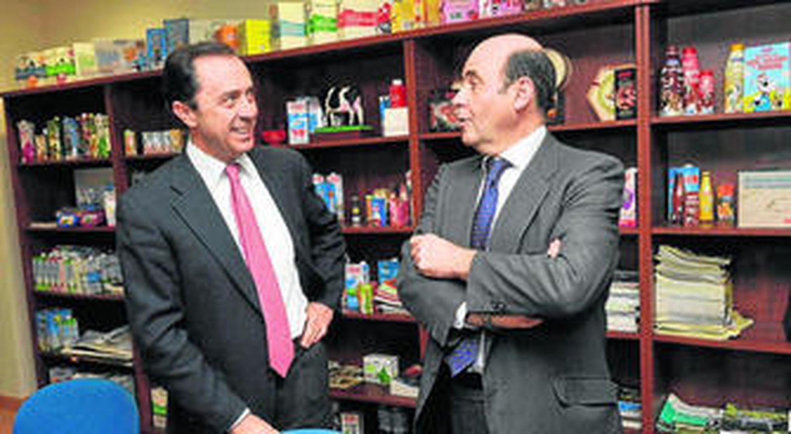 Ricardo Delgado Vizcaíno, presidente de Covap, junto a José María Vara en 2011.