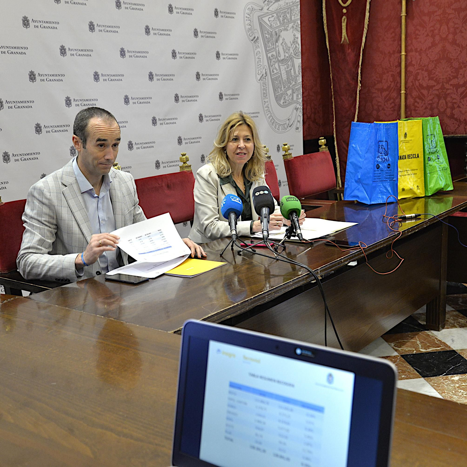 Reciclaje en Granada: el aceite registra el mayor incremento