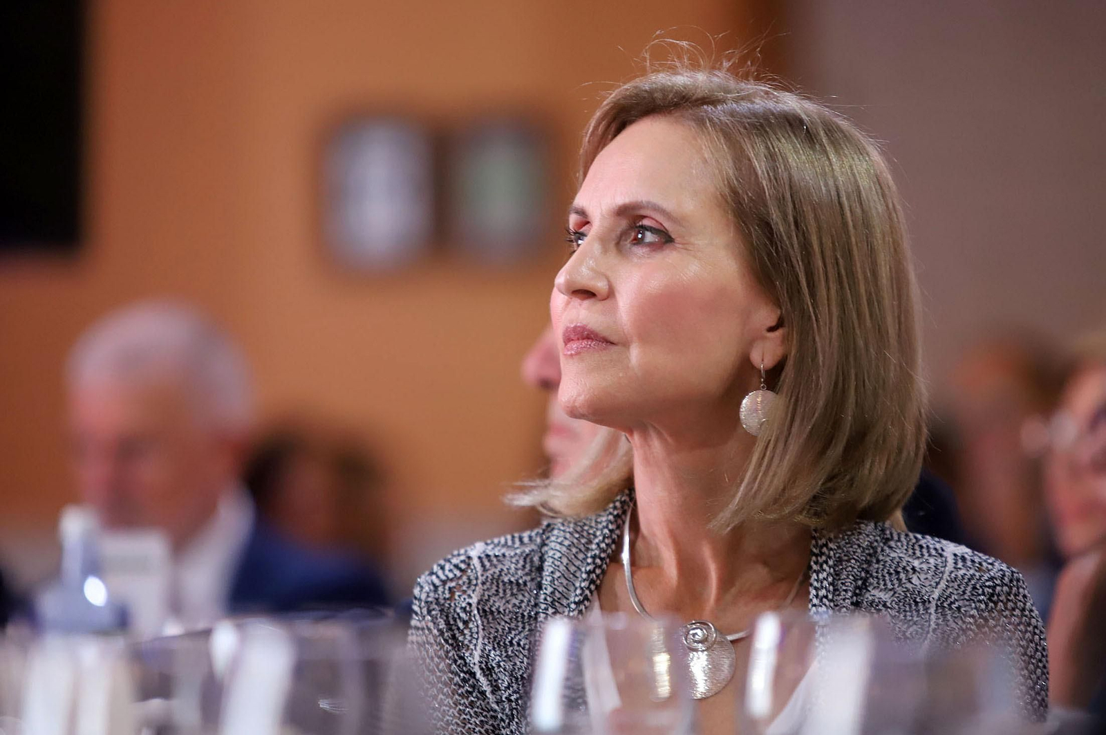 Imágenes de la recepción a los invitados a la gala de los Onubenses del Año