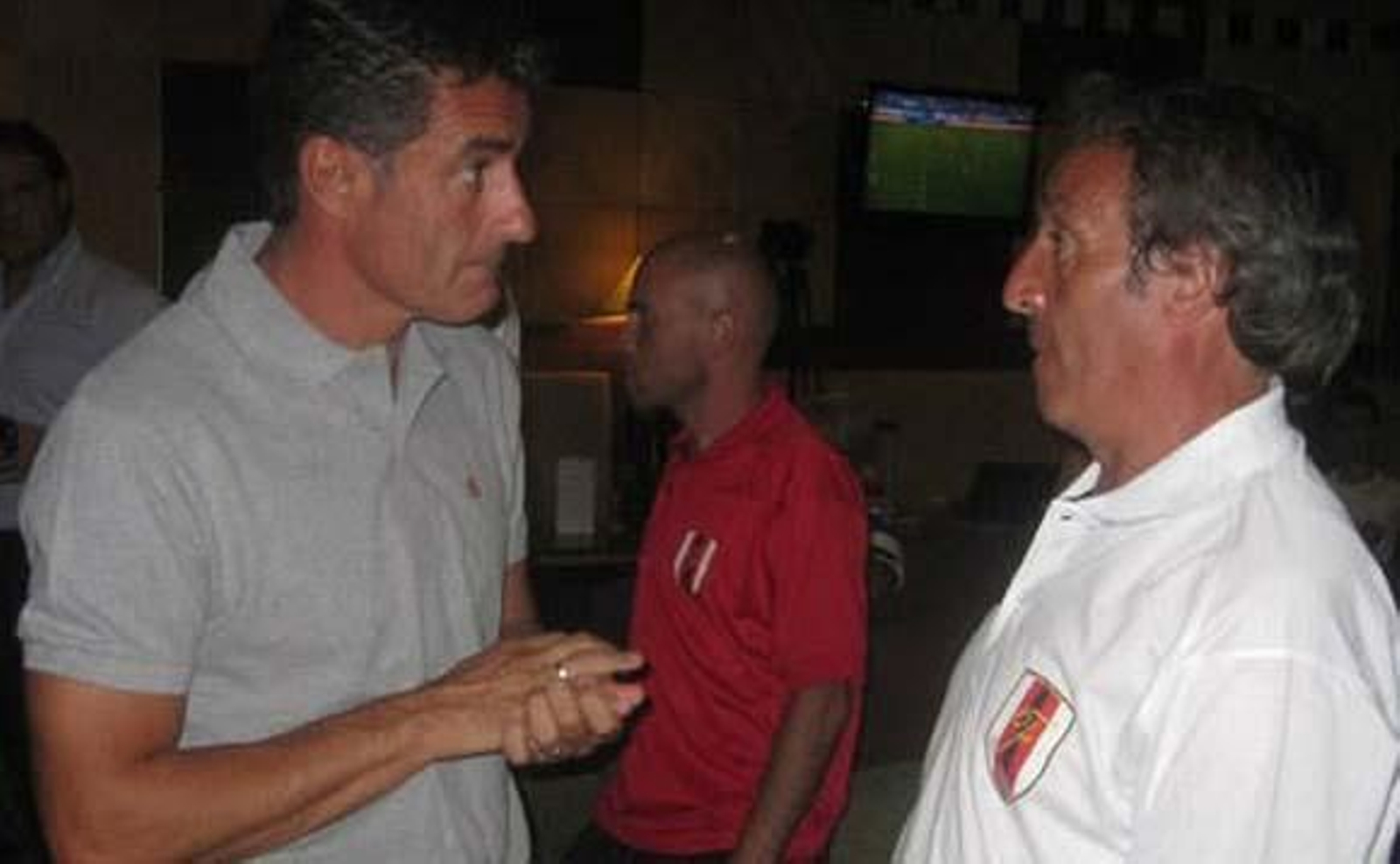 "Daba lo que fuera por serle útil algún día al Sevilla. En el cargo que sea"