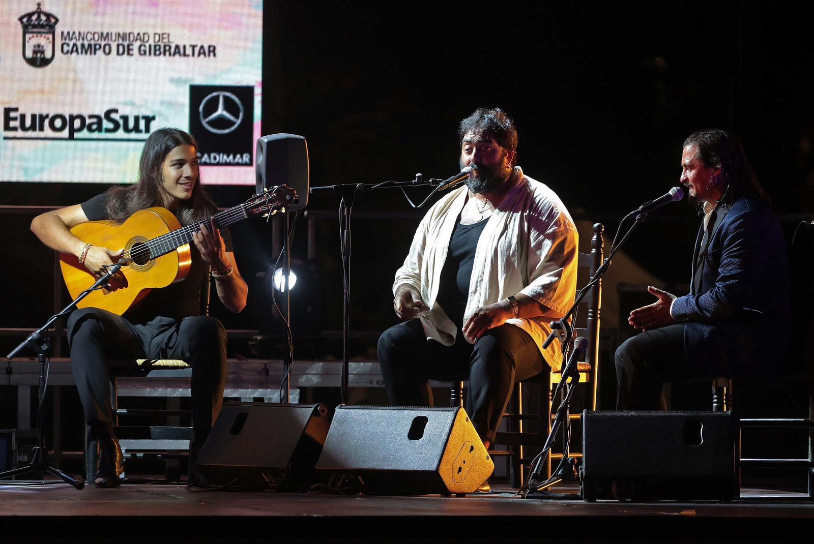 Fotos del concierto del sexteto flamenco en el Encuentro de Guitarra Paco de Lucía
