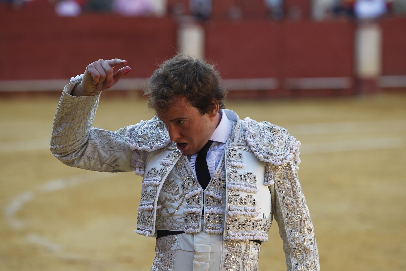 Fotogalería Primera Corrida de Toros. Feria de Almería 2019