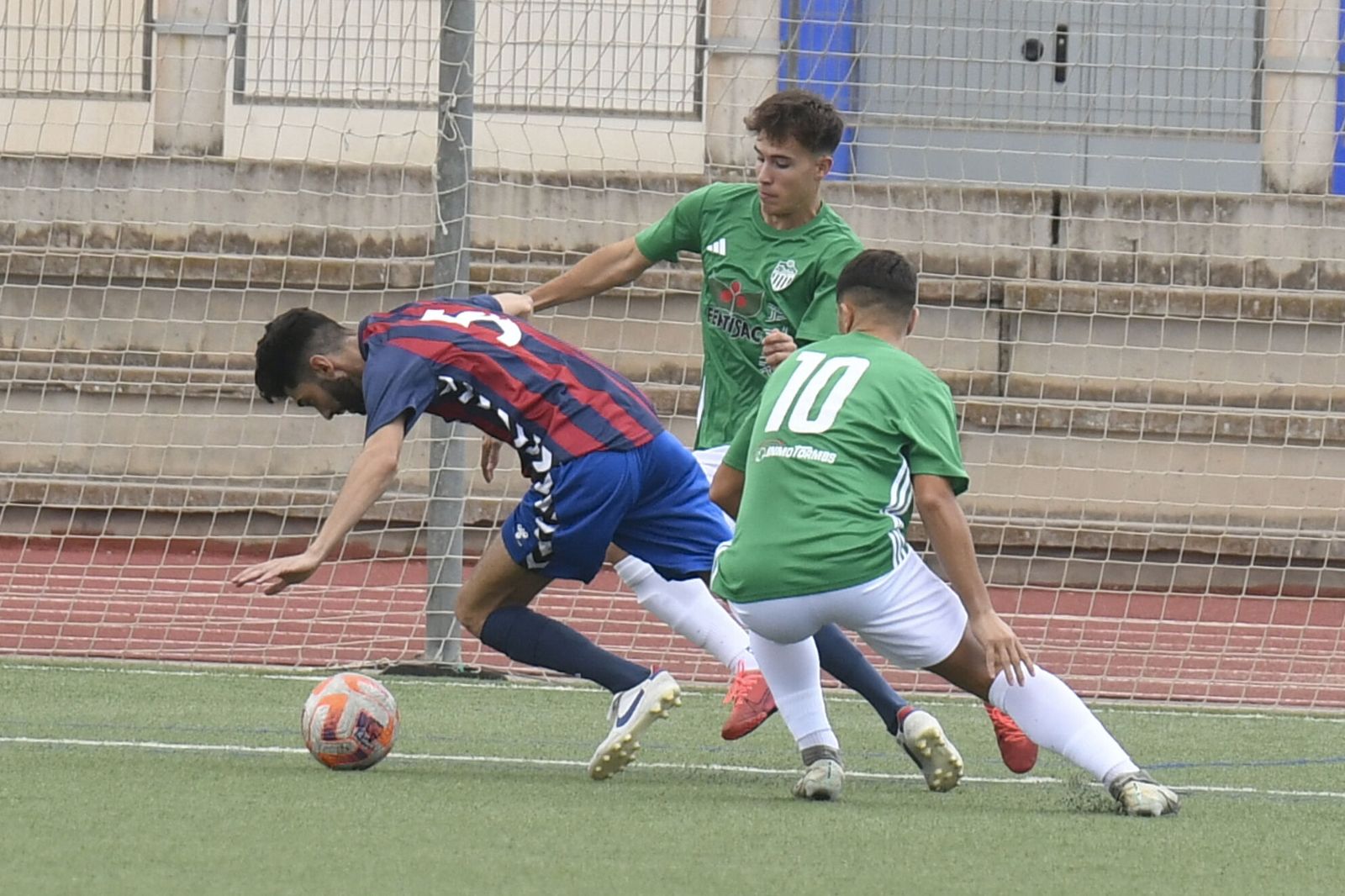 El Atarfe fue el único equipo granadino que ganó en la primera jornada.