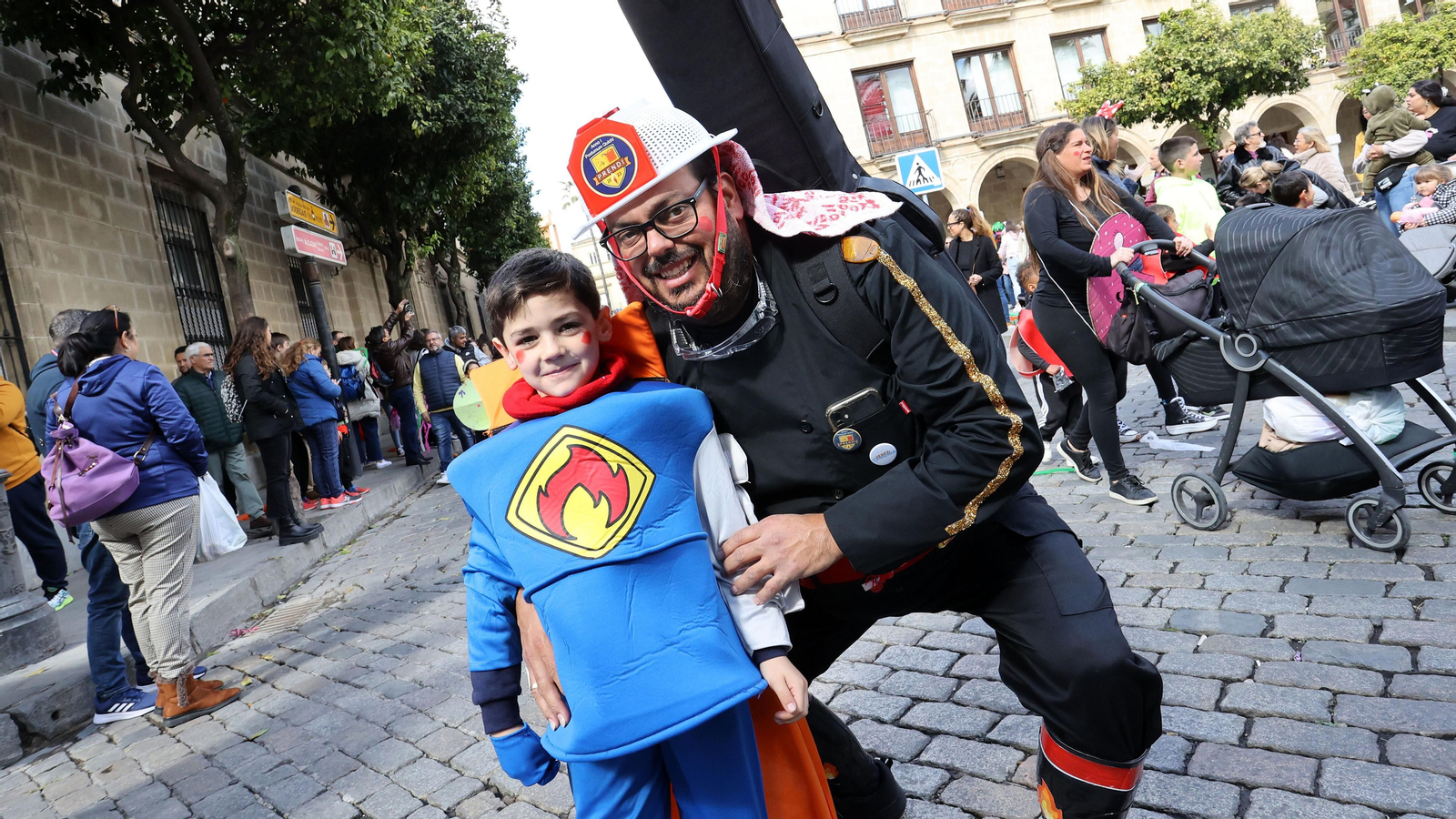 Pasacalles por el Carnaval en Jerez