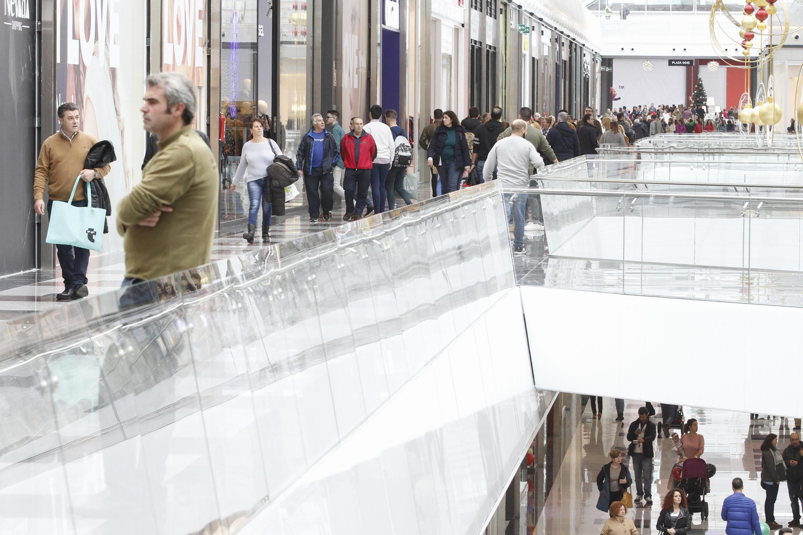 Multitudinaria apertura del Nevada