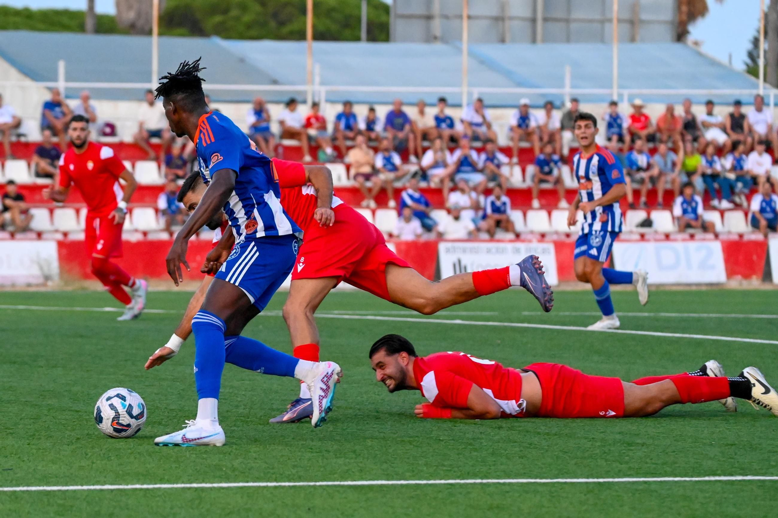 Imágenes del Racing-Xerez CD del XLIX Trofeo Ciudad de El Puerto
