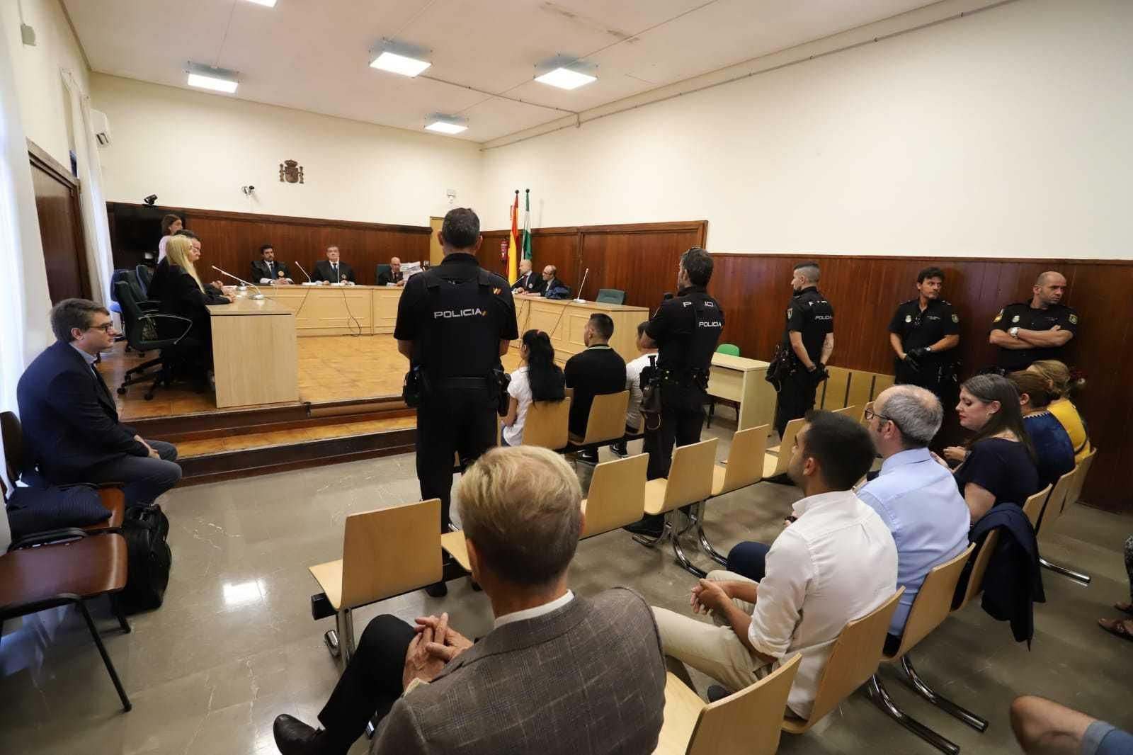 Vista oral por el crimen de Matalascañas, celebrado el 4 de septiembre de 2019, que acabó con la conformidad de los acusados. Vista oral por el crimen de Matalascañas, celebrado el 4 de septiembre de 2019, que acabó con la conformidad de los acusados.