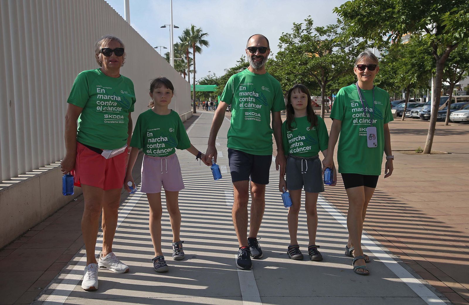 La II Carrera en marcha contra el cáncer celebrada en Algeciras, en imágenes.