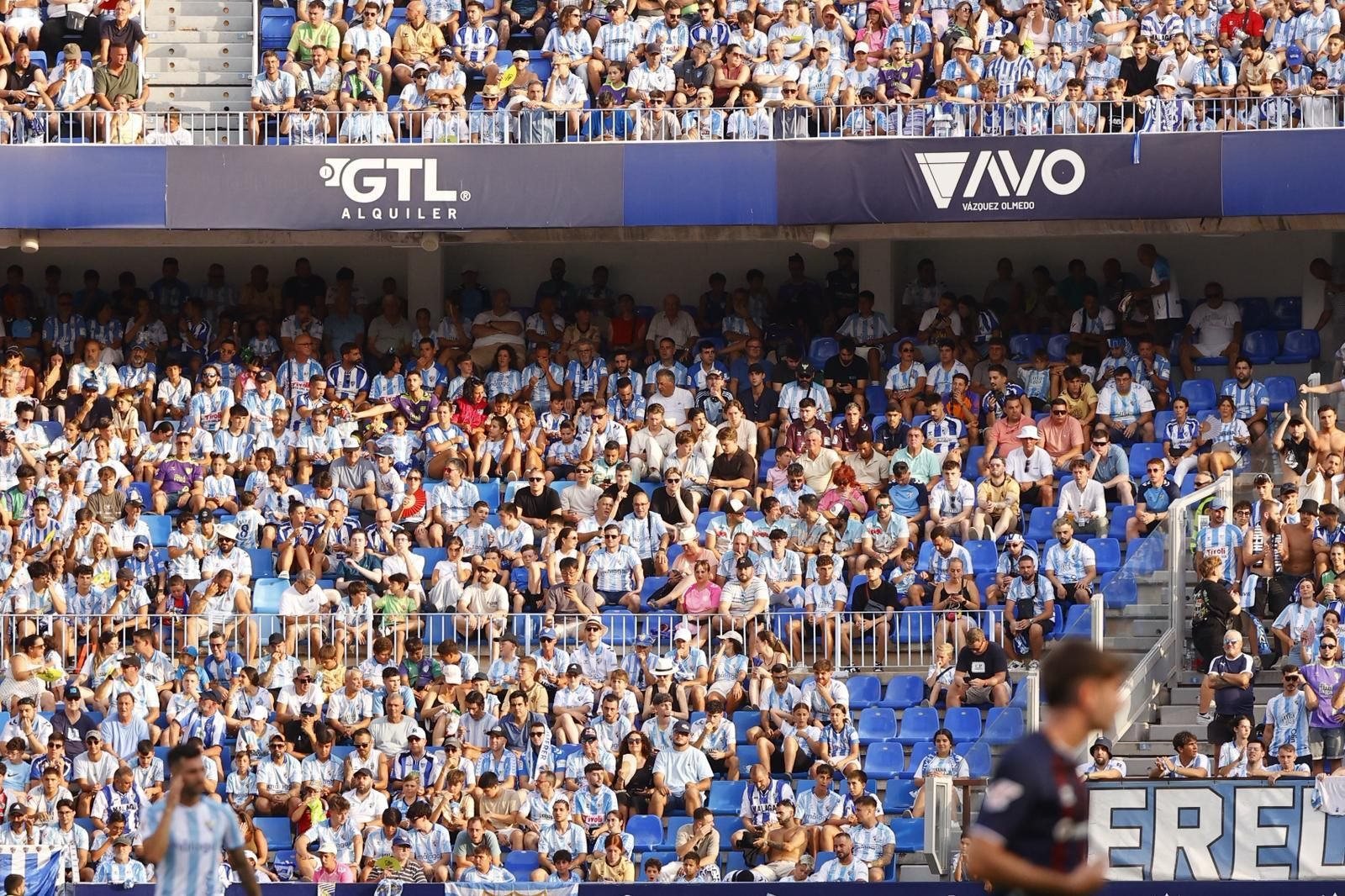 Búscate en las gradas de La Rosaleda en el Málaga CF-Eibar