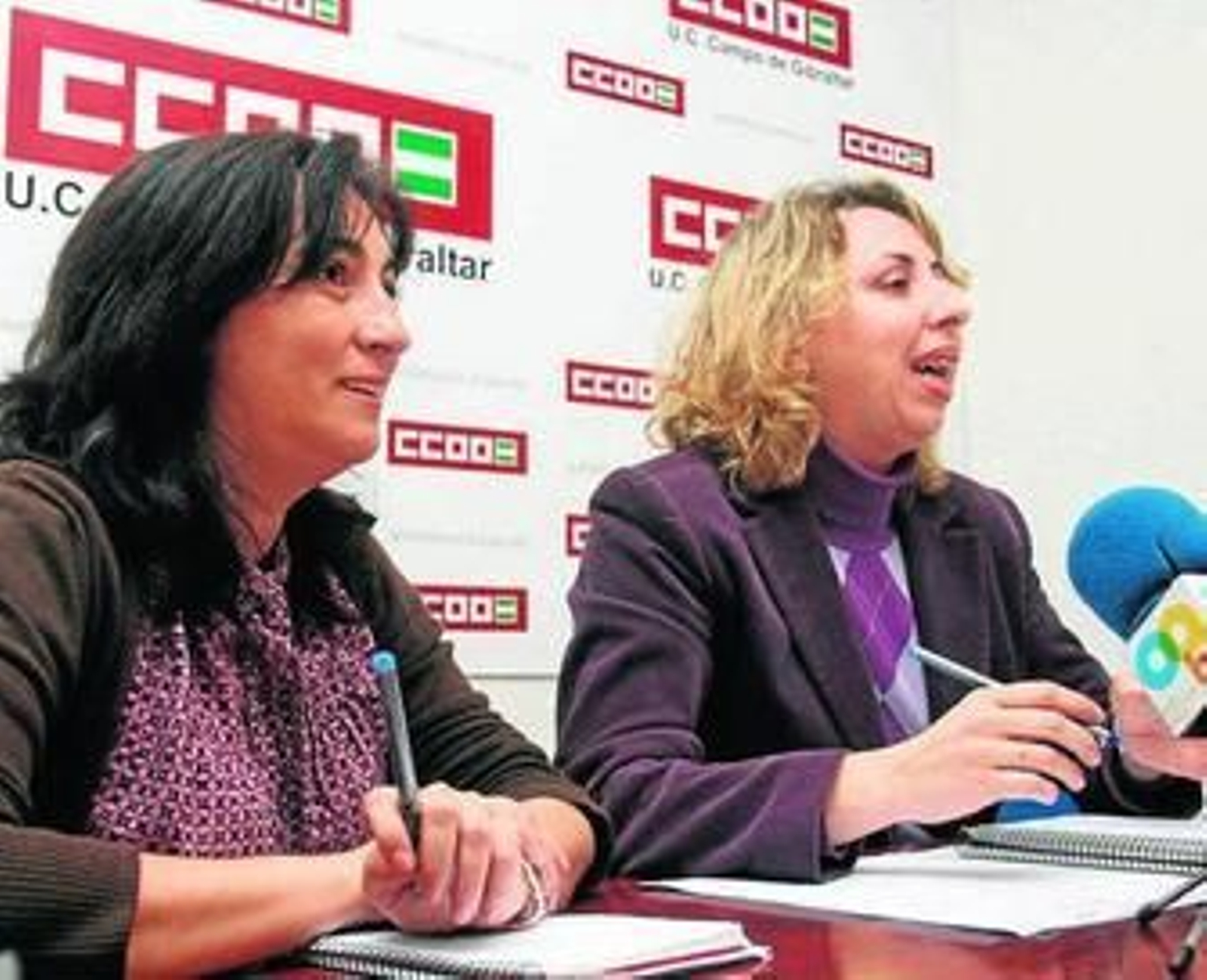 Inmaculada Ortega y Araceli Triano, ayer en los locales de CCOO.