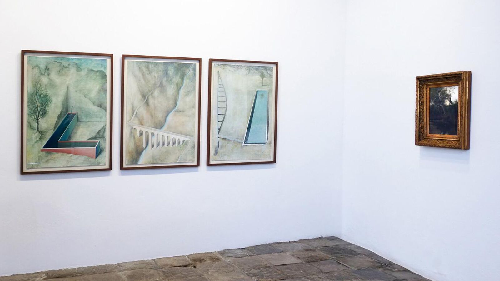 Obras de Pérez Villalta y Sánchez Perrier en la galería Rafael Ortiz. Obras de Pérez Villalta y Sánchez Perrier en la galería Rafael Ortiz.