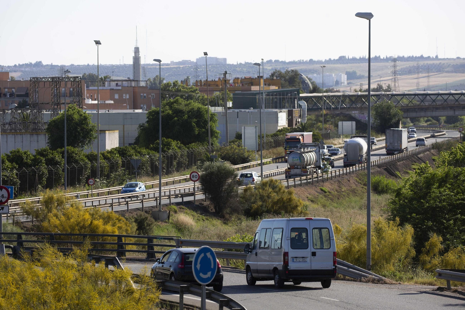 La ronda Supernorte (SE-20) está en mal estado.