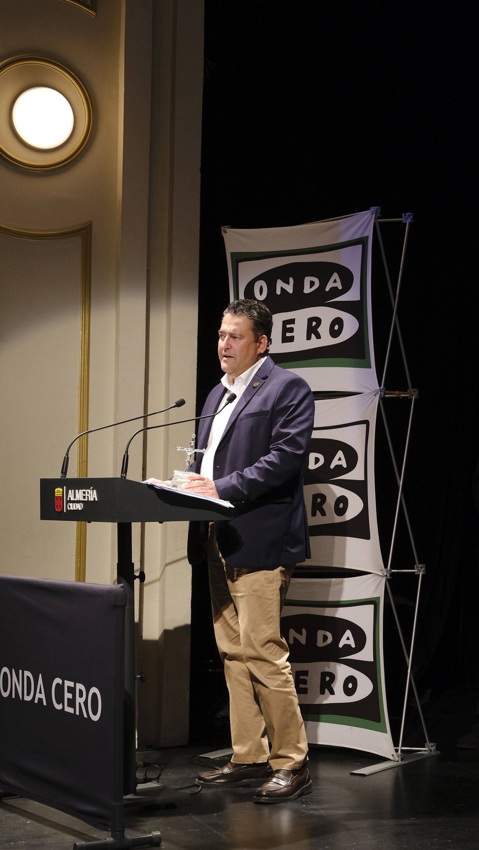 Imágenes de la entrega de los Premios Guión Cofrade 2023, que organiza Onda Cero Almería