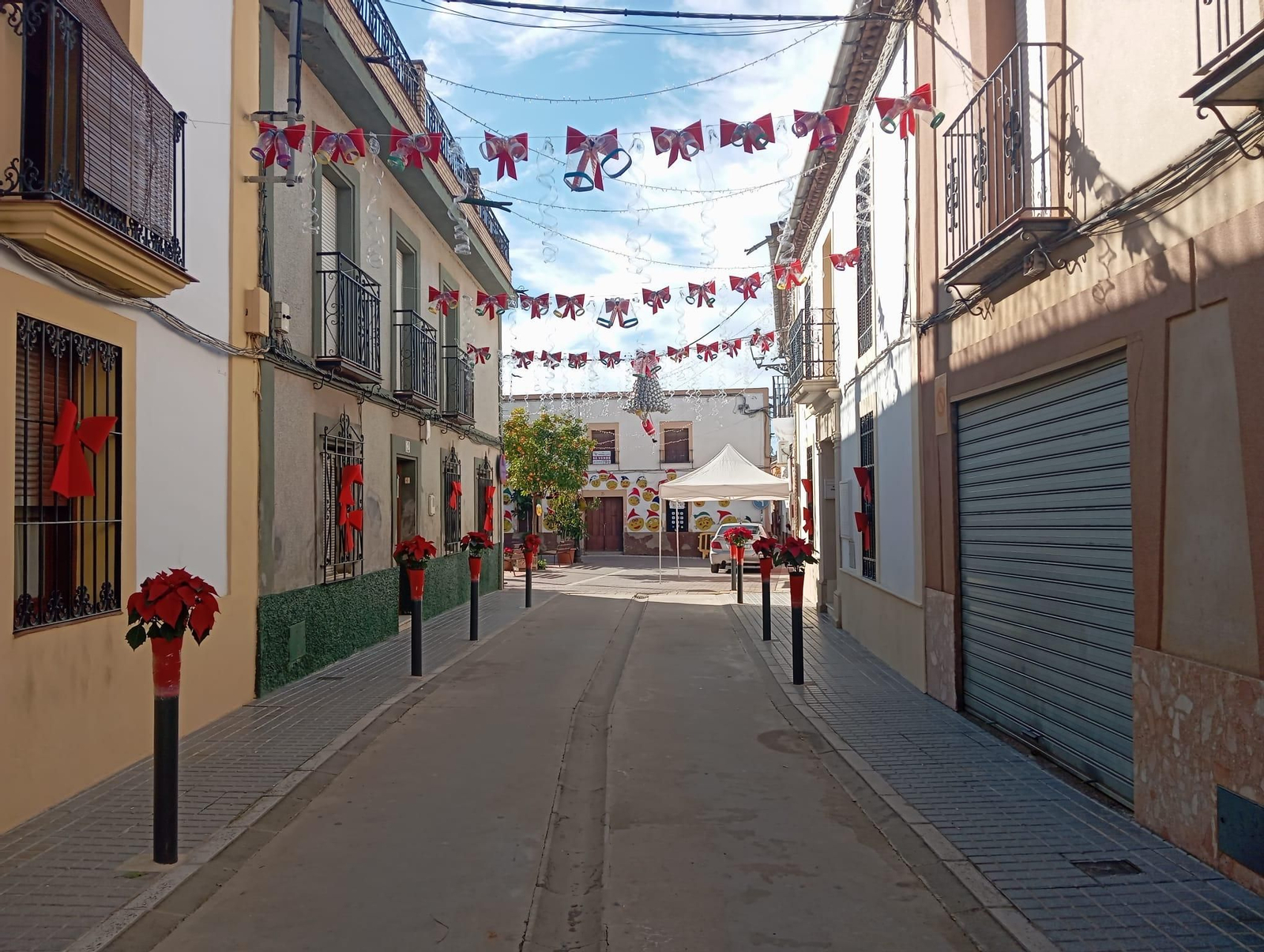 Las calles de Villafranca de Córdoba decoradas por Navidad