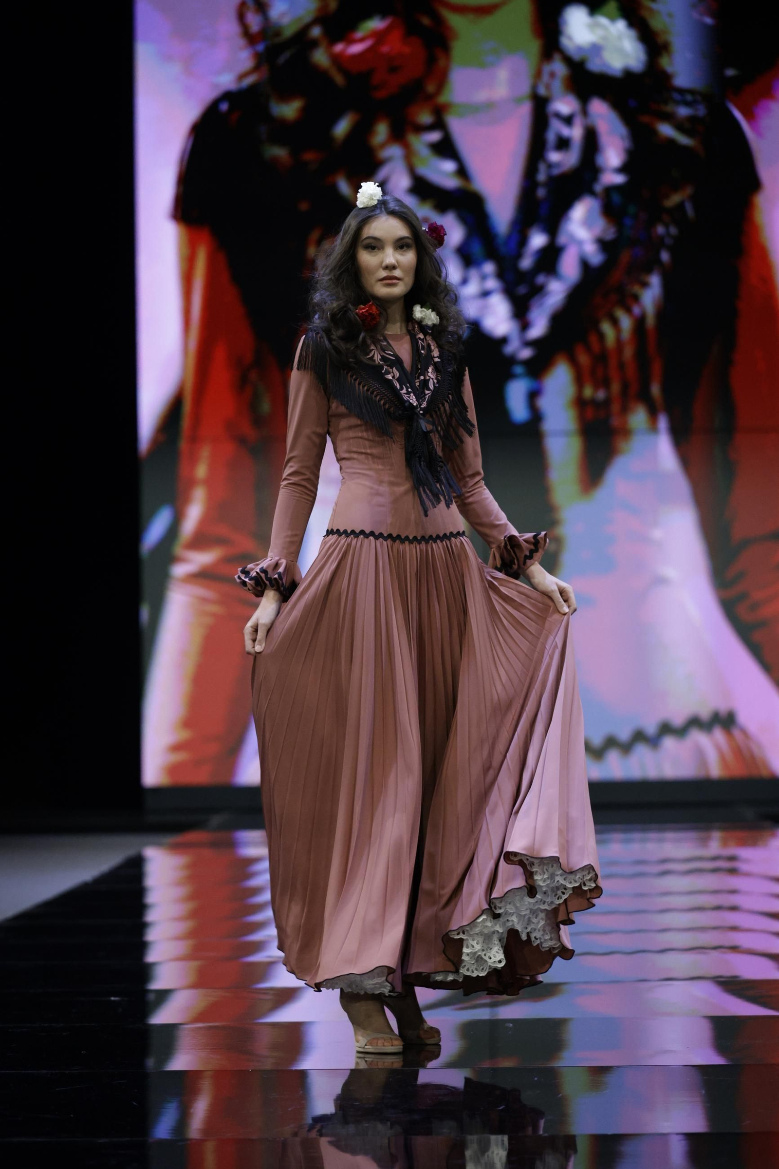 El desfile de Gil Ortiz en SIMOF 2025, todas las fotos