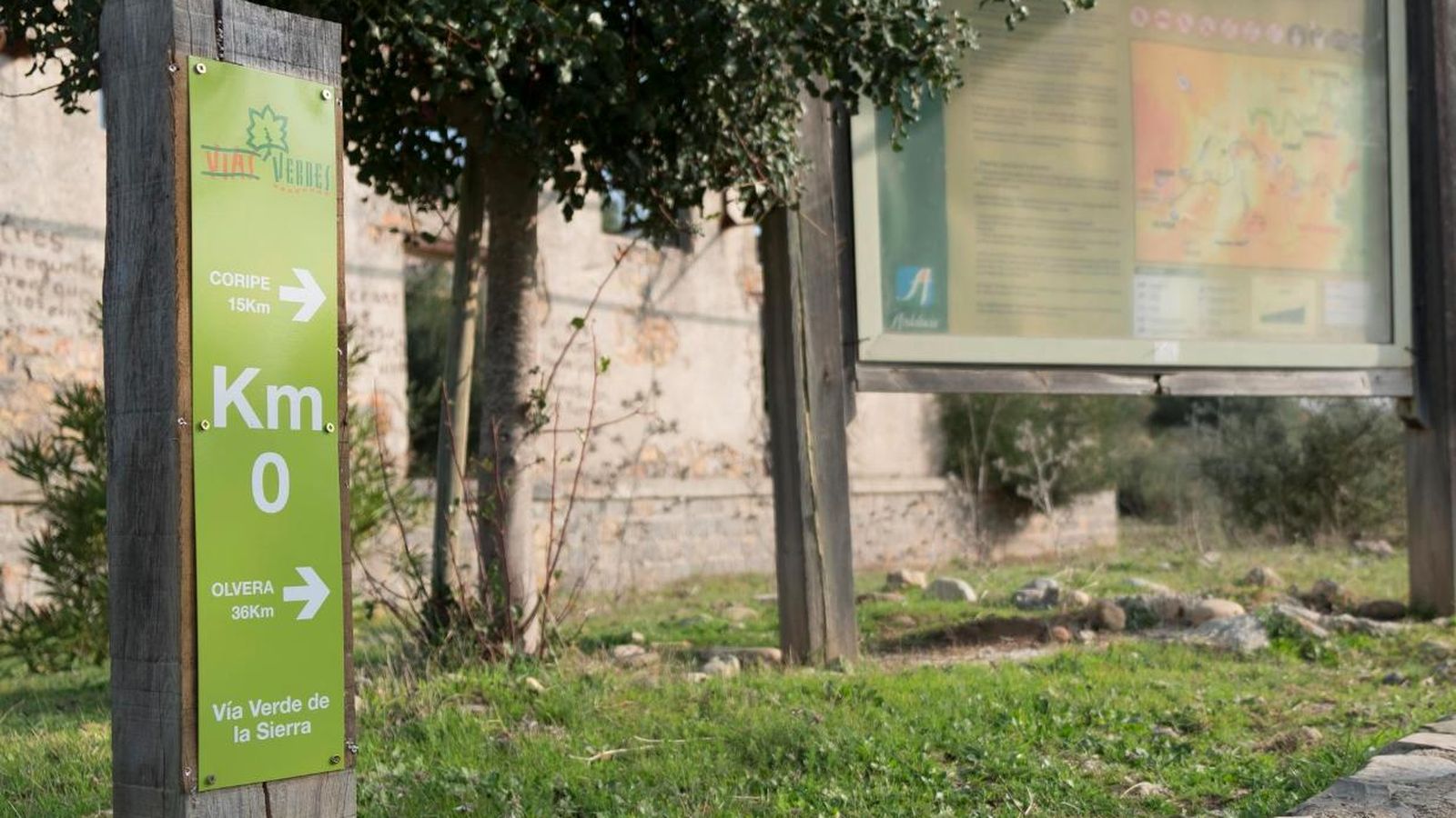 Señalítica de la Vía Verde de la Sierra (Cádiz).