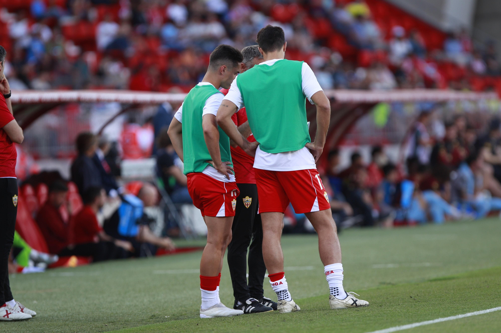 Imágenes de la gran victoria del Almería ante el Cádiz por 6 a 1