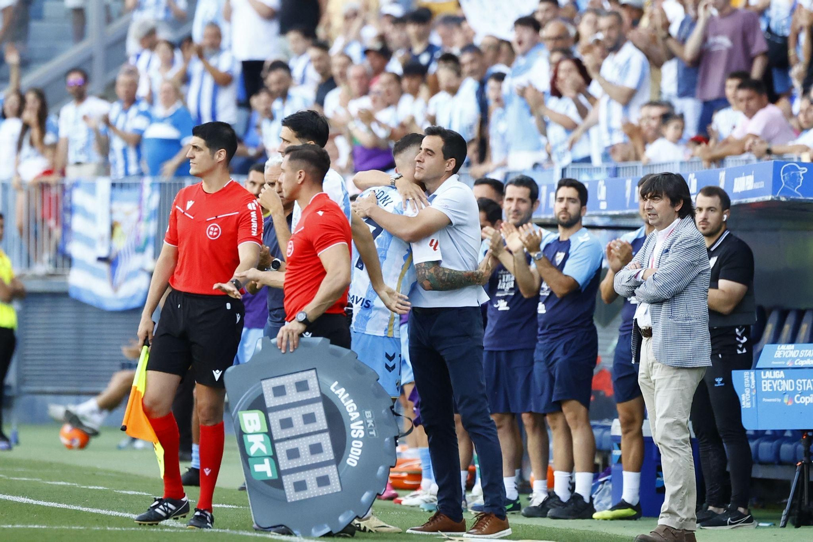 Dioni y Manu Molina, cambios que sonaron a despedida