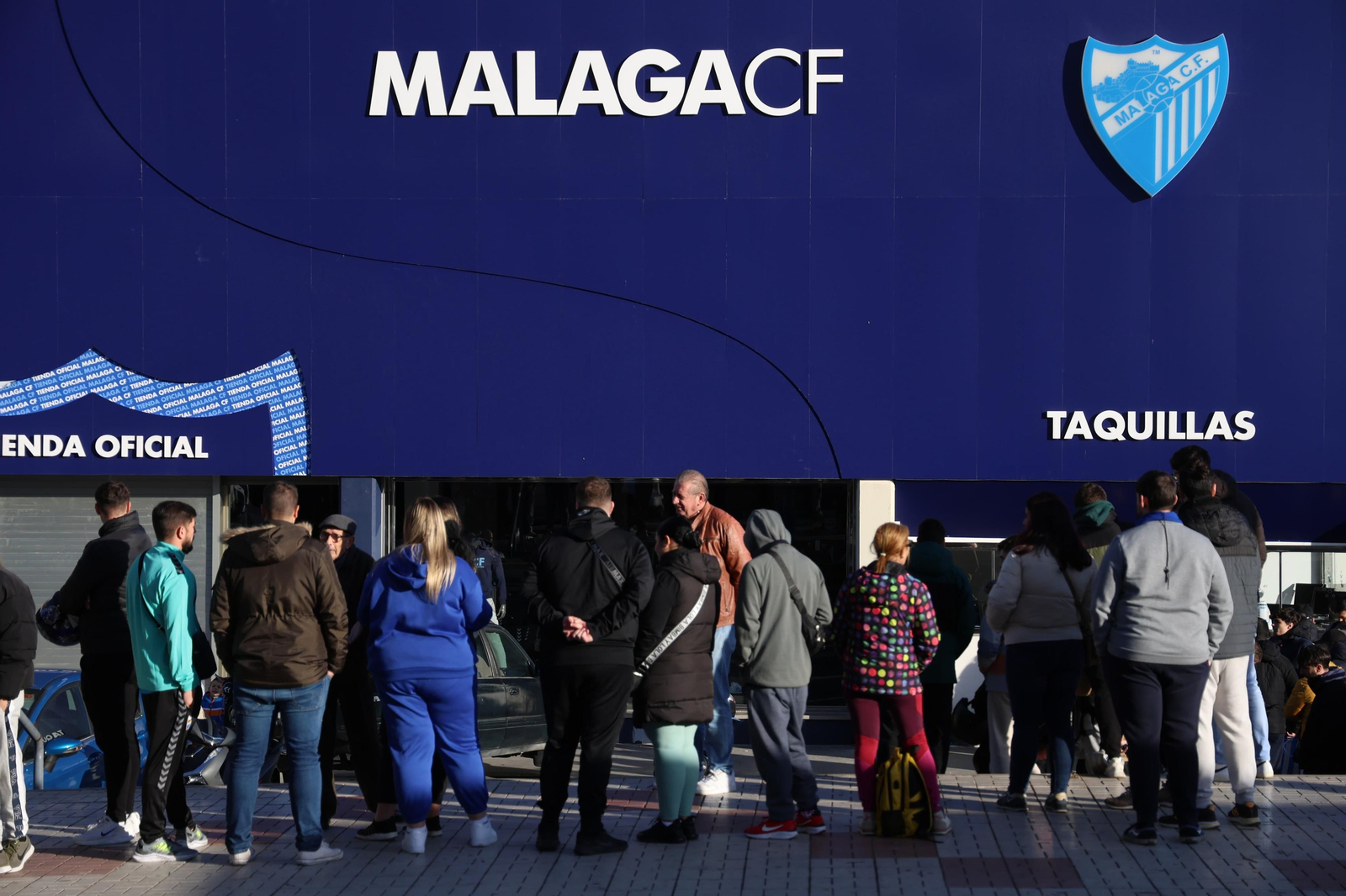 Las fotos de las colas para el Recreativo Granada-Málaga Las fotos de las colas para el Recreativo Granada-Málaga