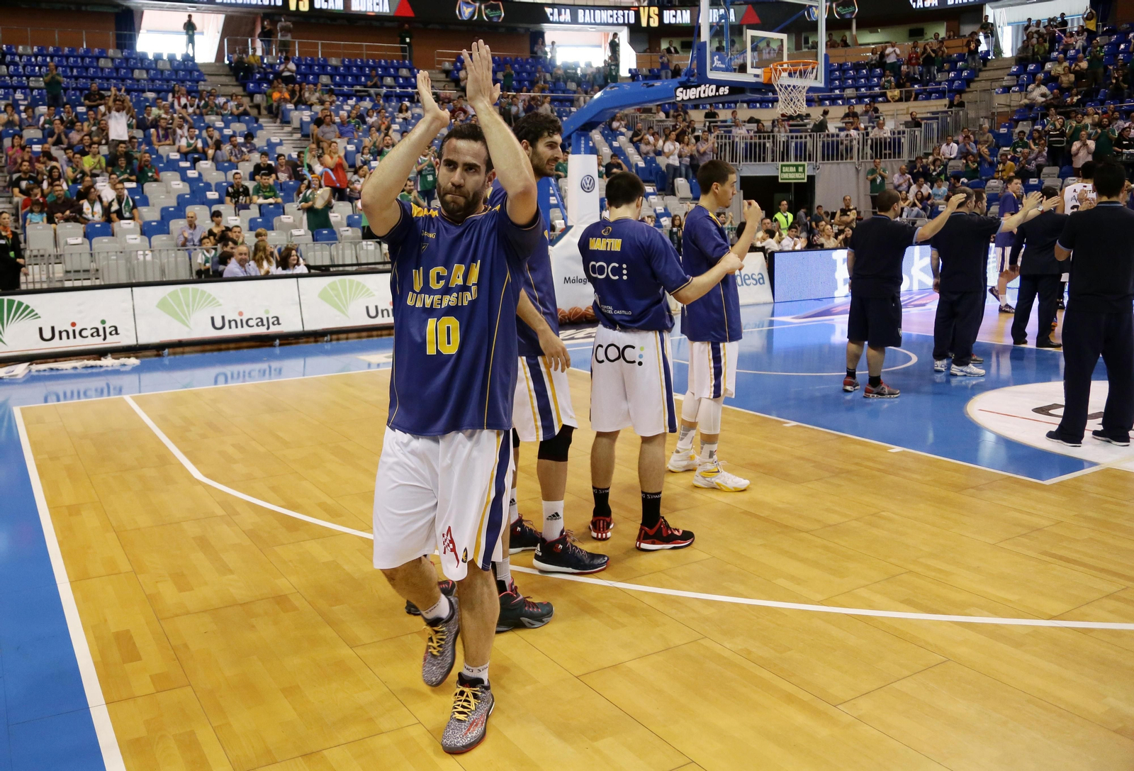 La carrera de Carlos Cabezas, en fotos