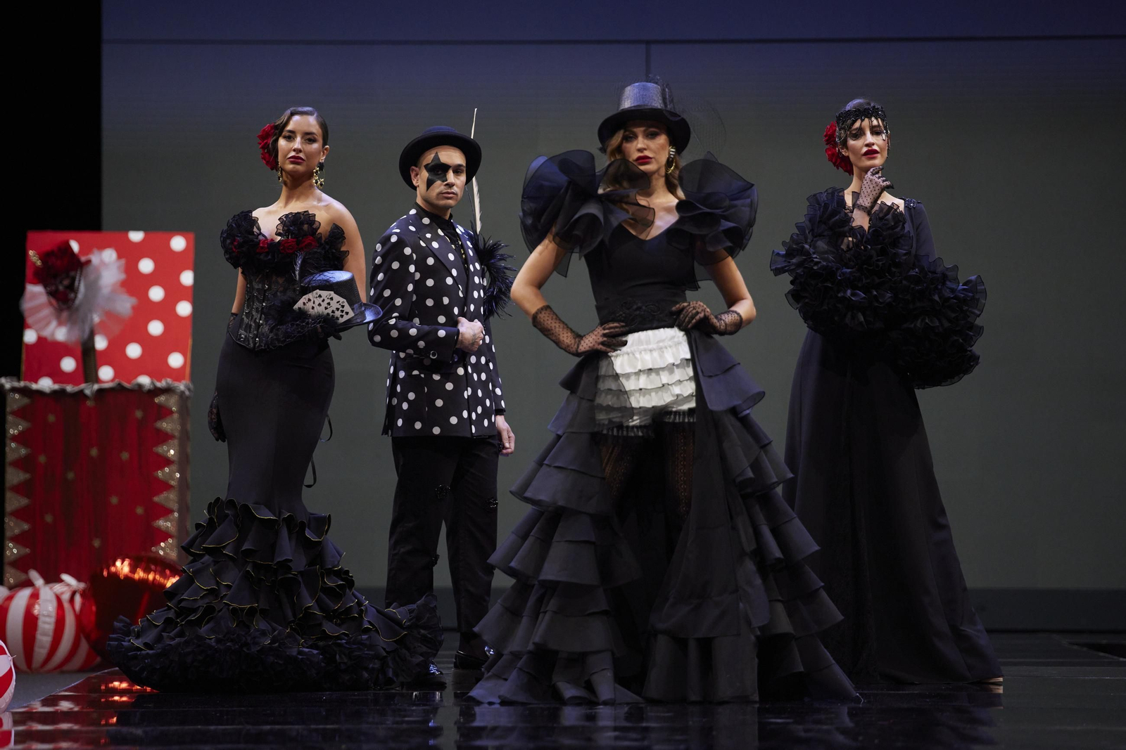 El desfile de Flor de Cerezo en SIMOF 2025, todas las fotos