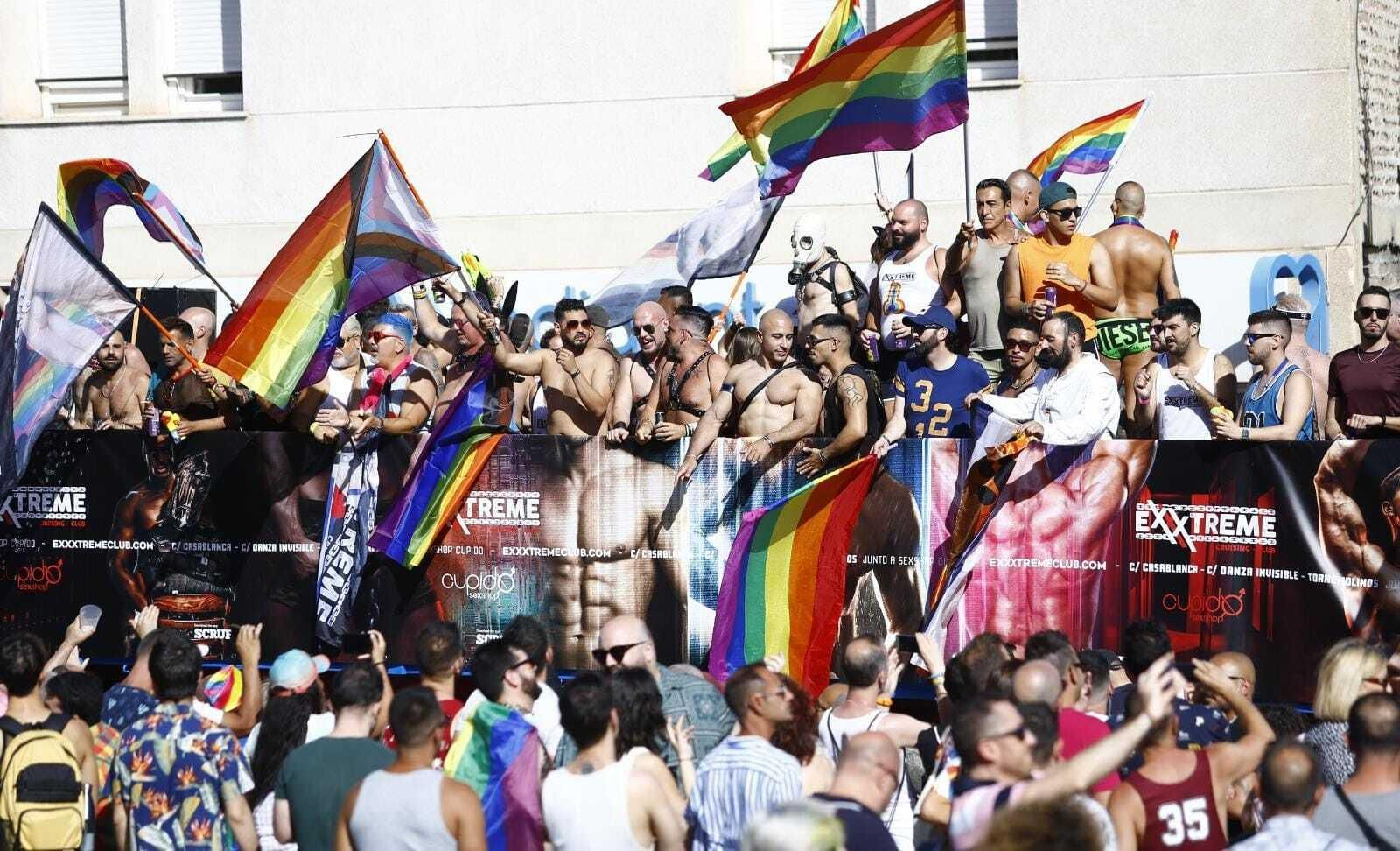 Las mejores imágenes del desfile Pride en Torremolinos