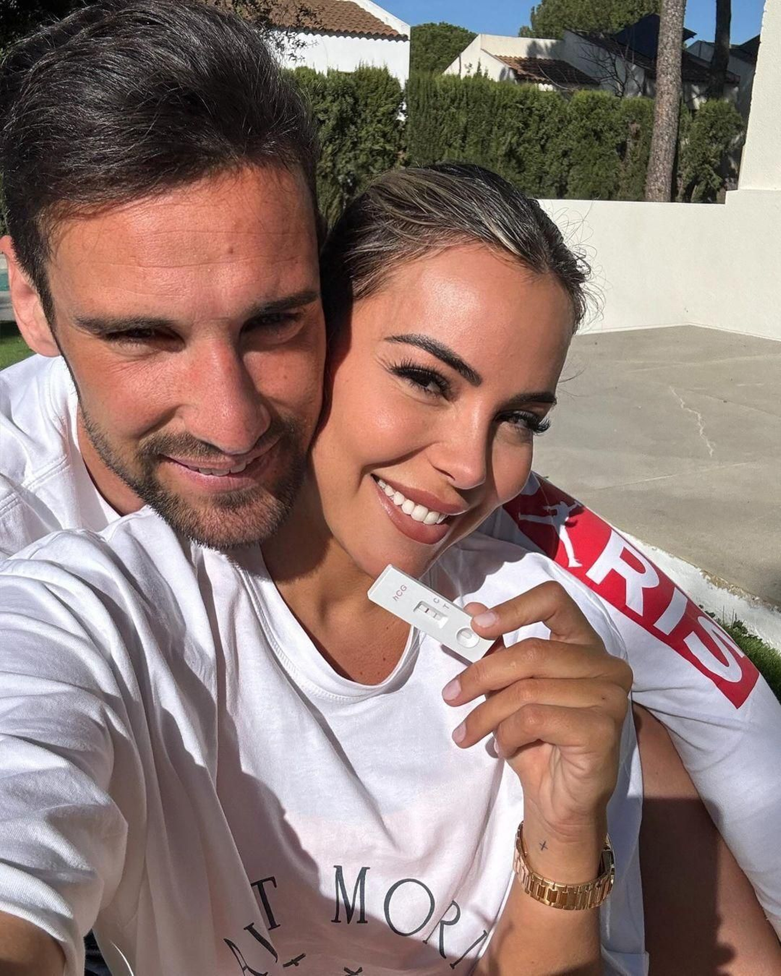 Sergio Rico y Alba Silva esperan a su primer hijo