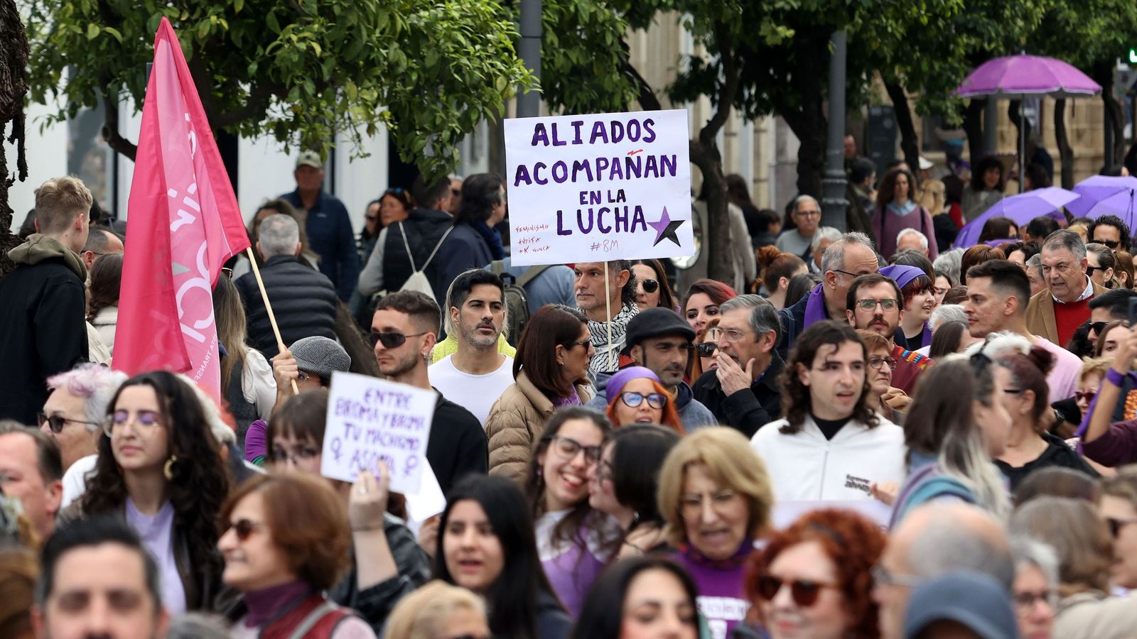 Imágenes de la manifestación en Jerez por el Día Internacional de las Mujeres