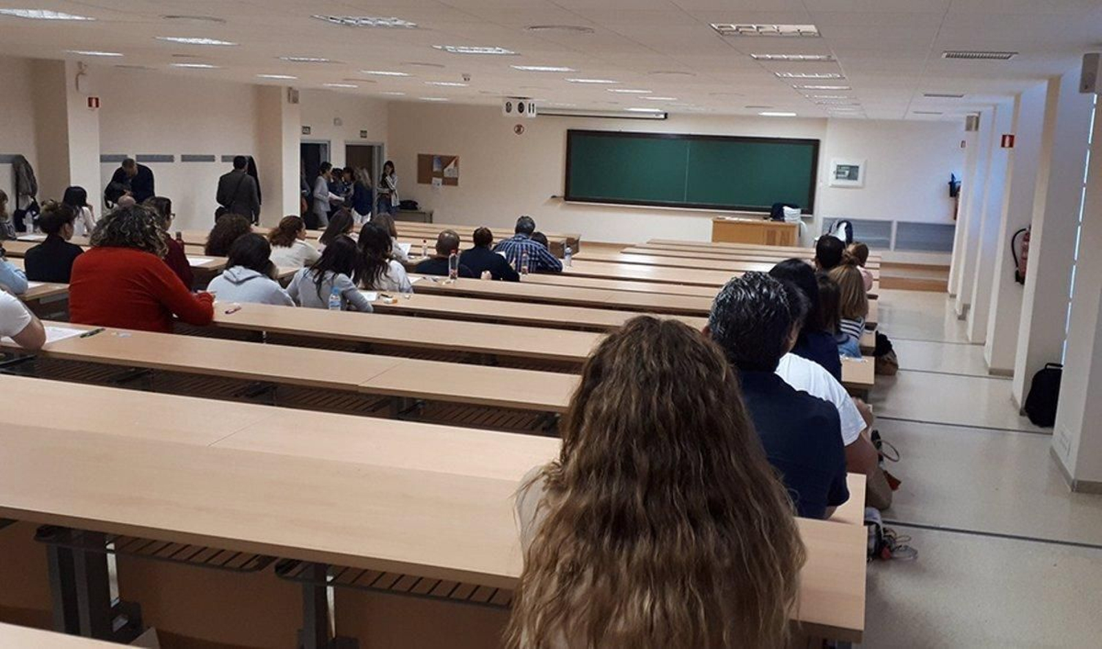 6.142 nuevas plazas para Oposiciones de secundaria, FP y EOI