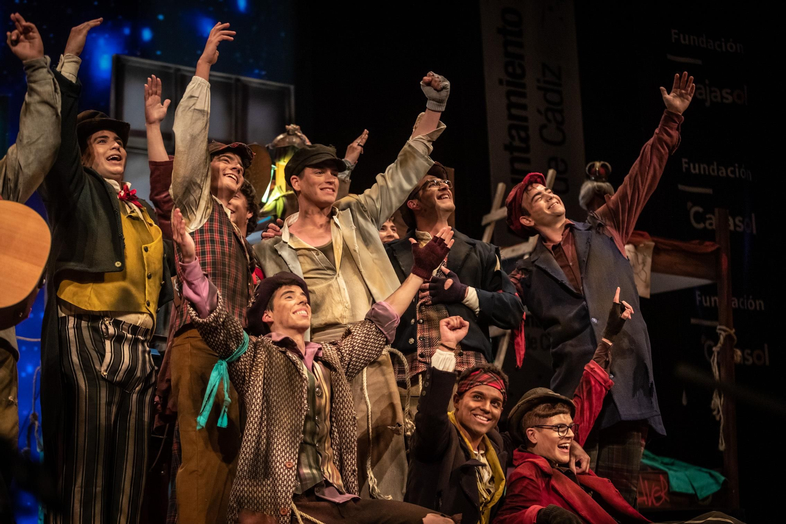 Los integrantes de la comparsa 'Los niños sin nombre' durante el pasado concurso.