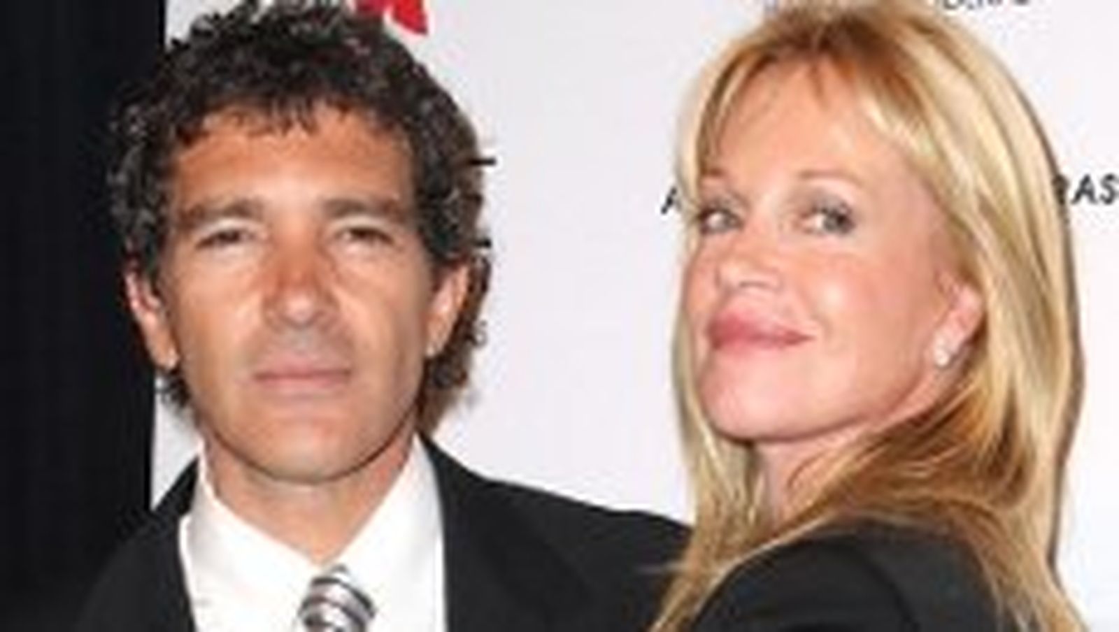 Melanie Griffith confiesa que sufre cáncer de piel